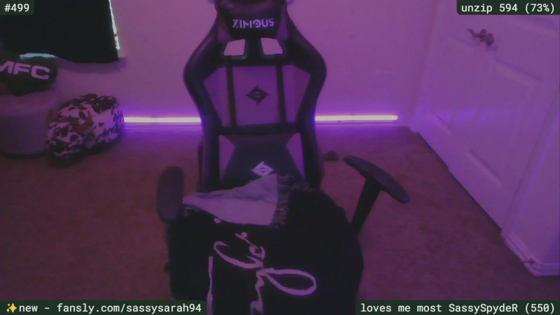 Gallery image thumbnail from SassySarah94's myfreecams stream on, 05/28/2025, 22:28 image 11 of 20