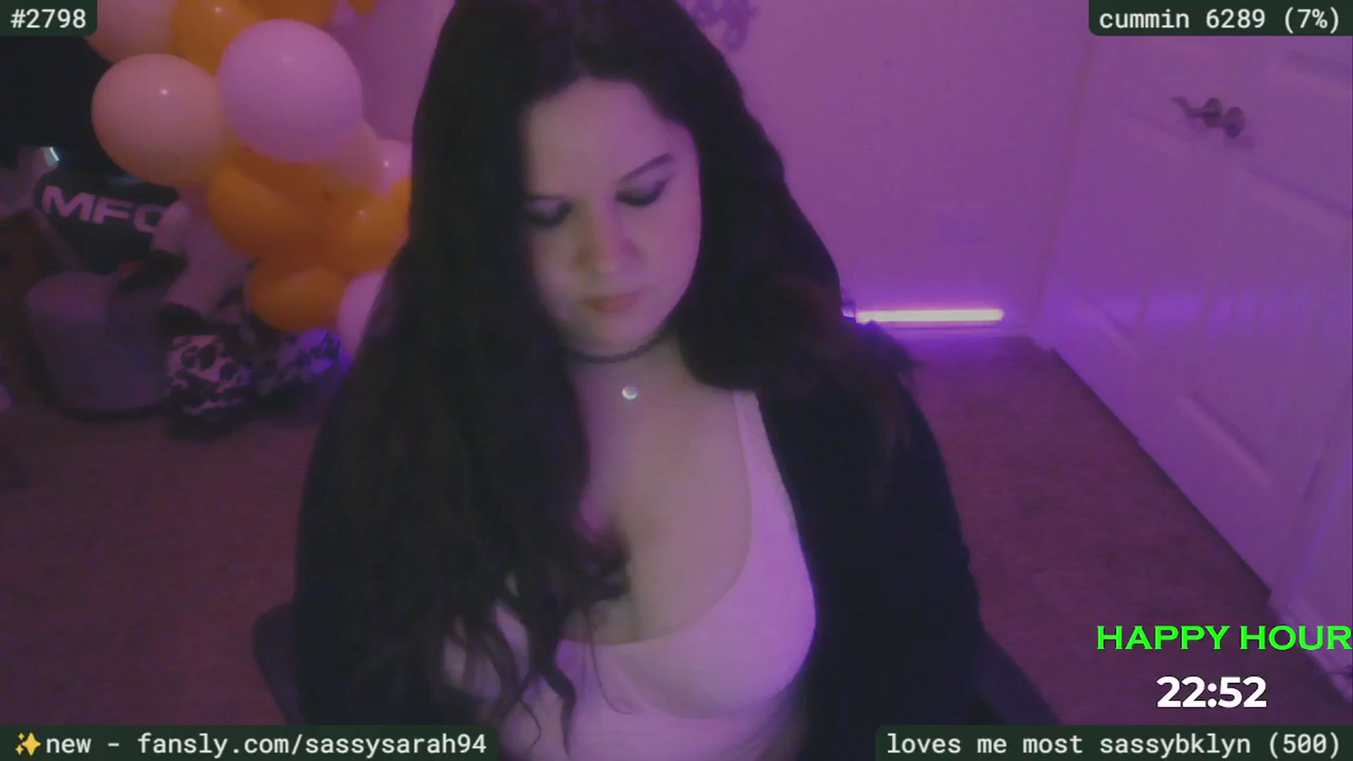Gallery image thumbnail from SassySarah94's myfreecams stream on, 06/03/2025, 03:48 image 3 of 20