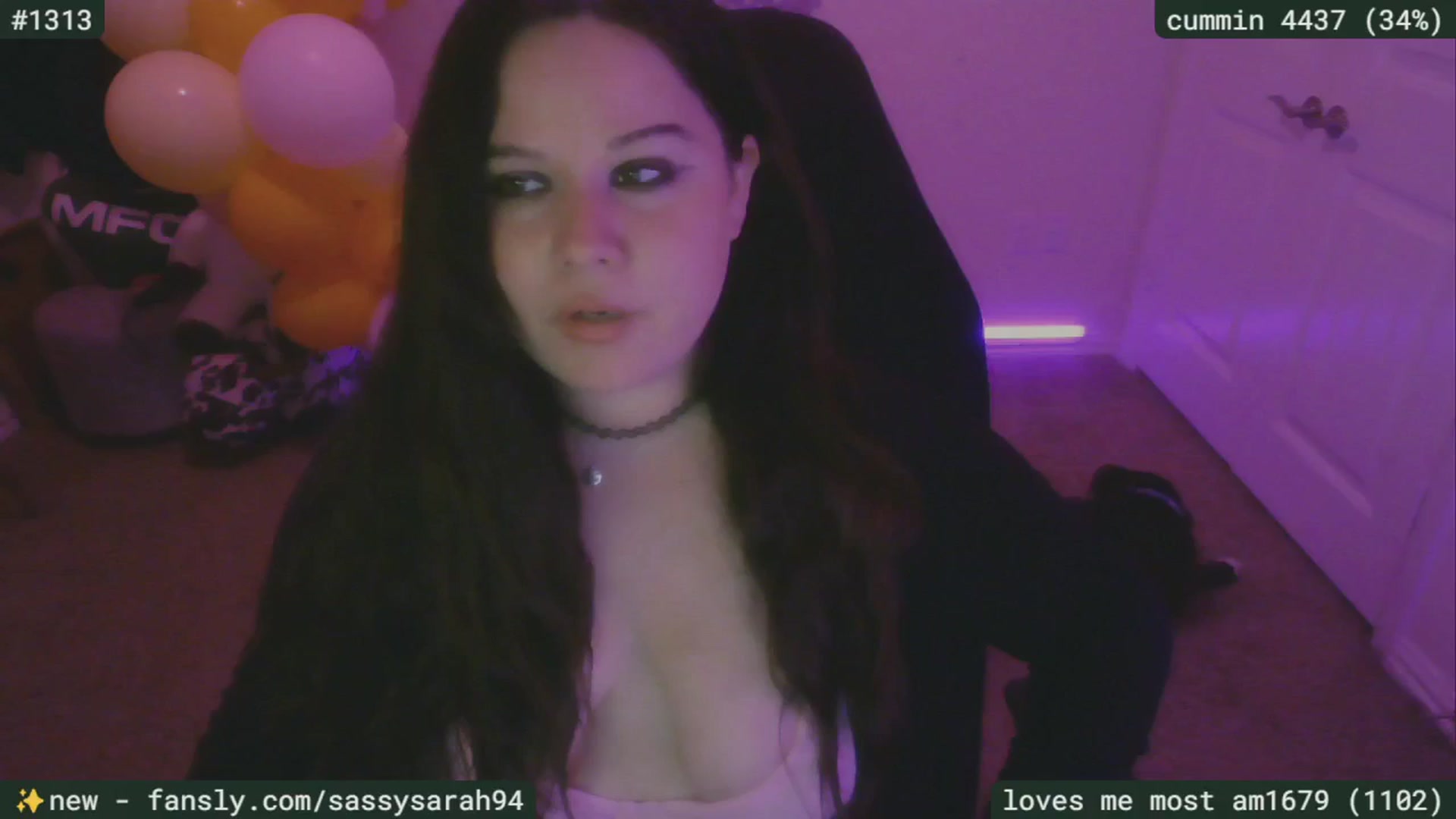 Gallery image thumbnail from SassySarah94's myfreecams stream on, 06/03/2025, 03:48 image 18 of 20