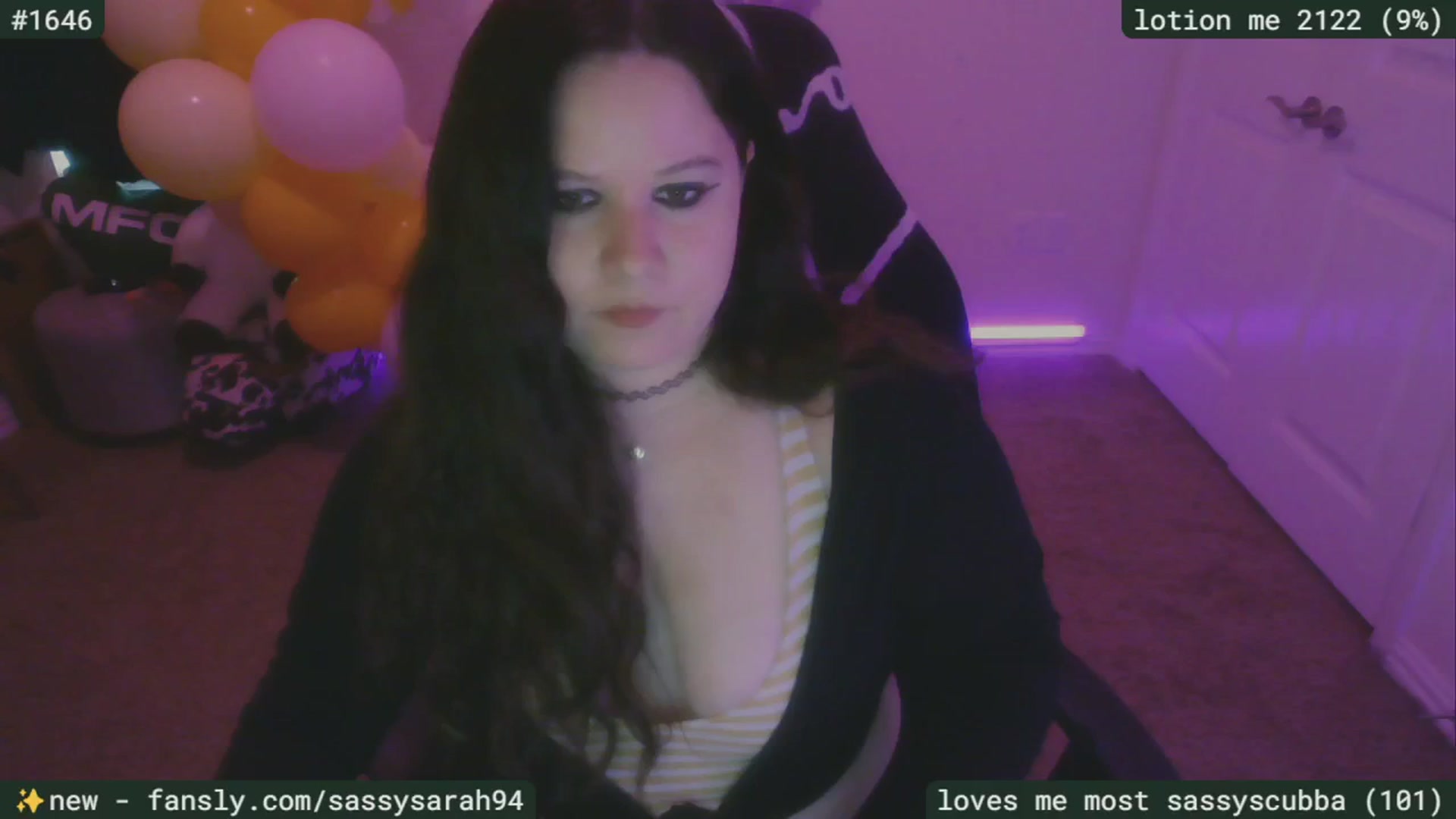 Gallery image thumbnail from SassySarah94's myfreecams stream on, 06/04/2025, 20:26 image 8 of 20