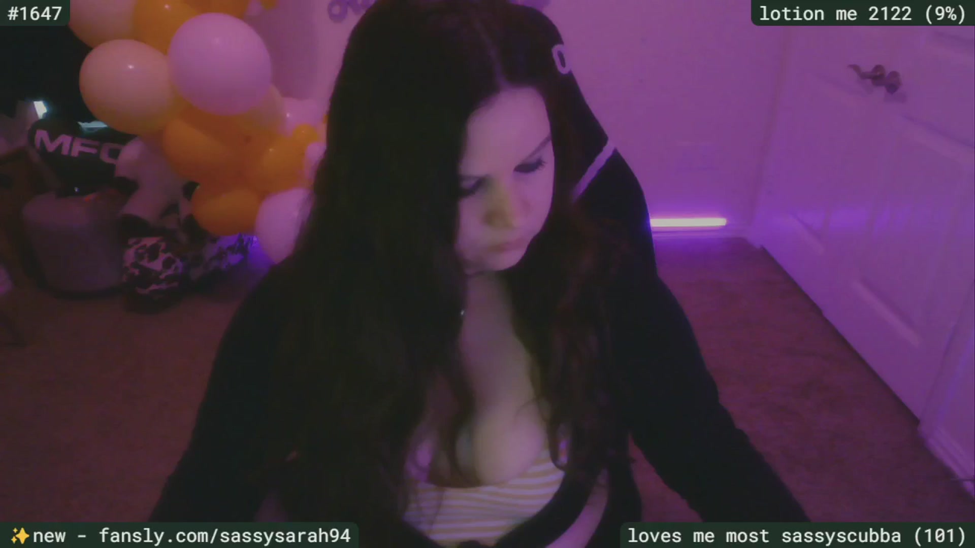 Gallery image thumbnail from SassySarah94's myfreecams stream on, 06/04/2025, 20:26 image 10 of 20