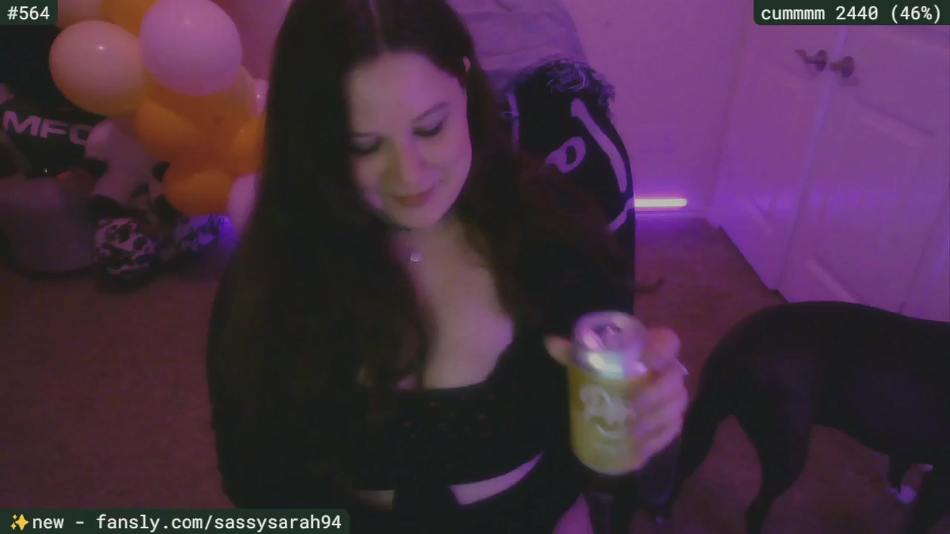 Gallery image thumbnail from SassySarah94's myfreecams stream on, 06/06/2025, 03:36 image 15 of 20