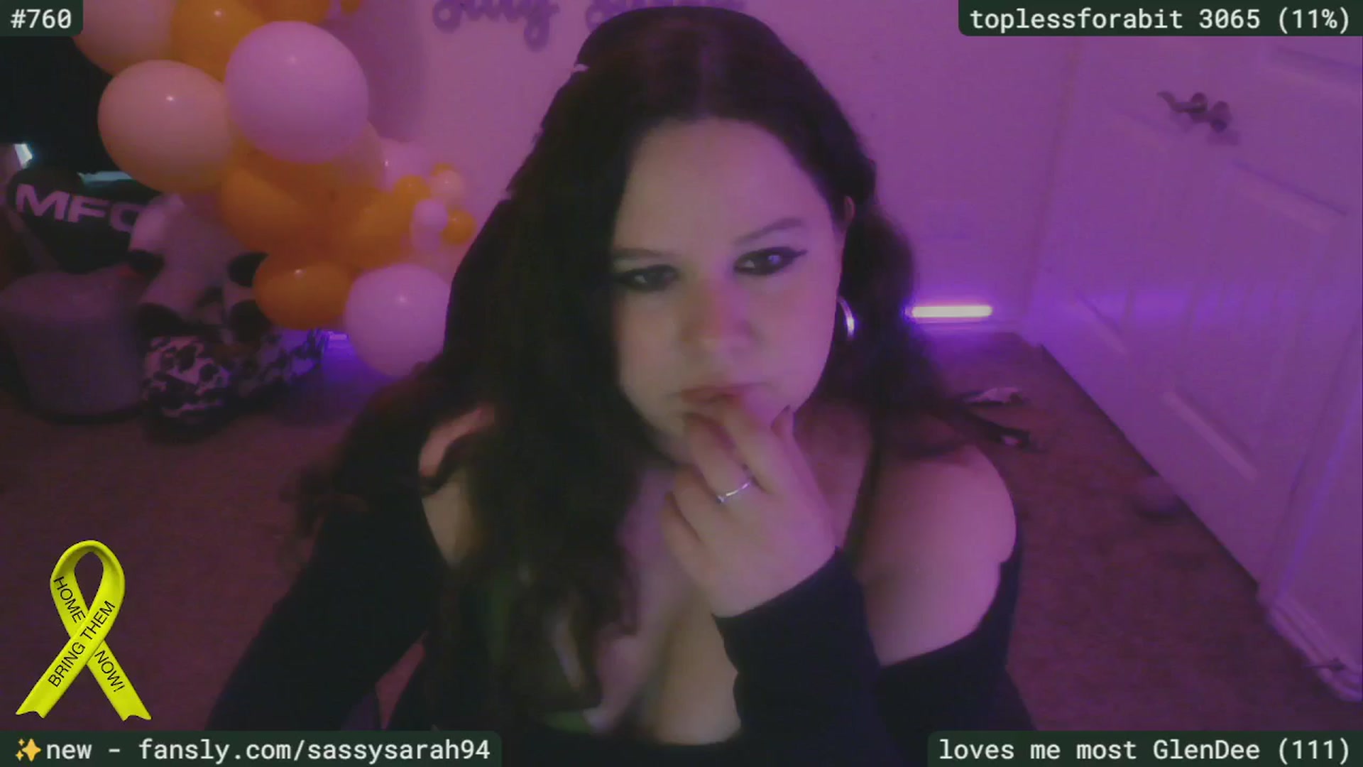 Gallery image thumbnail from SassySarah94's myfreecams stream on, 06/10/2025, 22:38 image 4 of 20