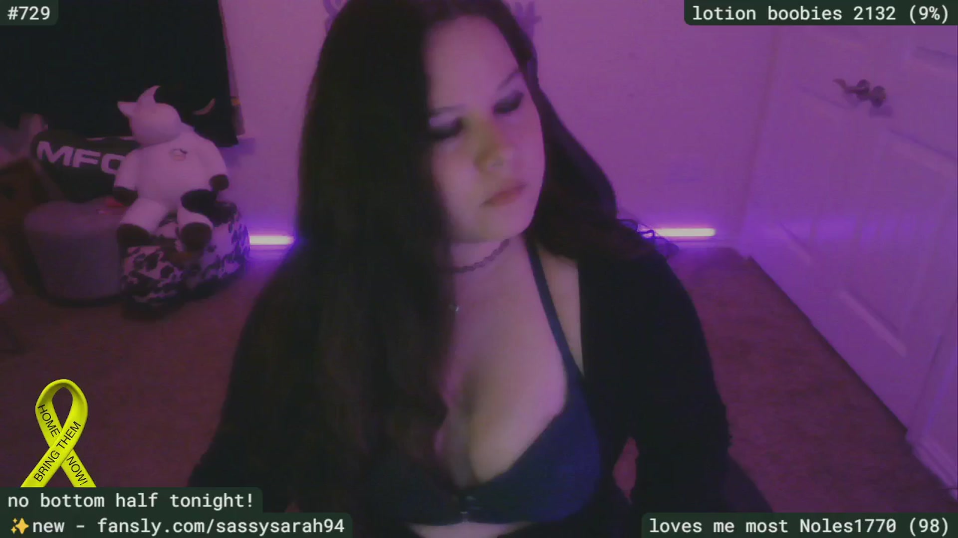 Gallery image thumbnail from SassySarah94's myfreecams stream on, 06/12/2025, 02:54 image 18 of 20