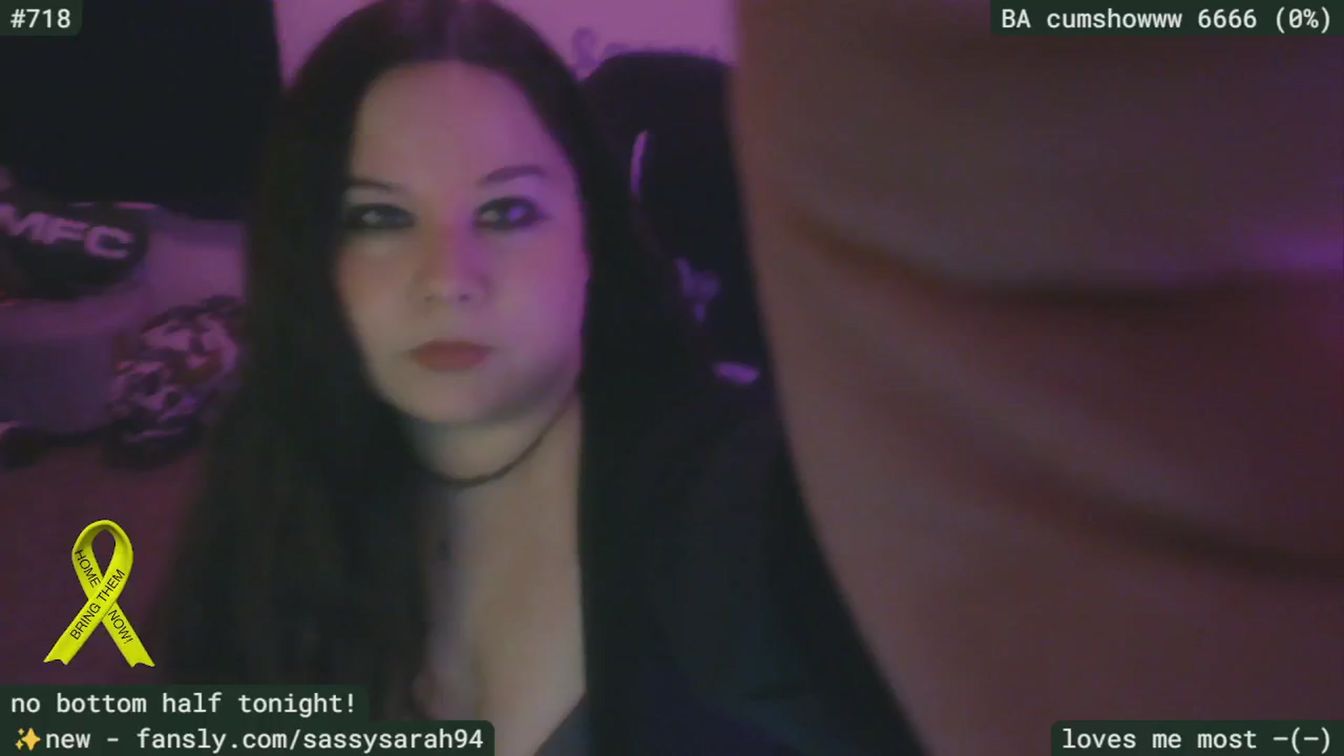 Gallery image thumbnail from SassySarah94's myfreecams stream on, 06/15/2025, 02:06 image 8 of 20