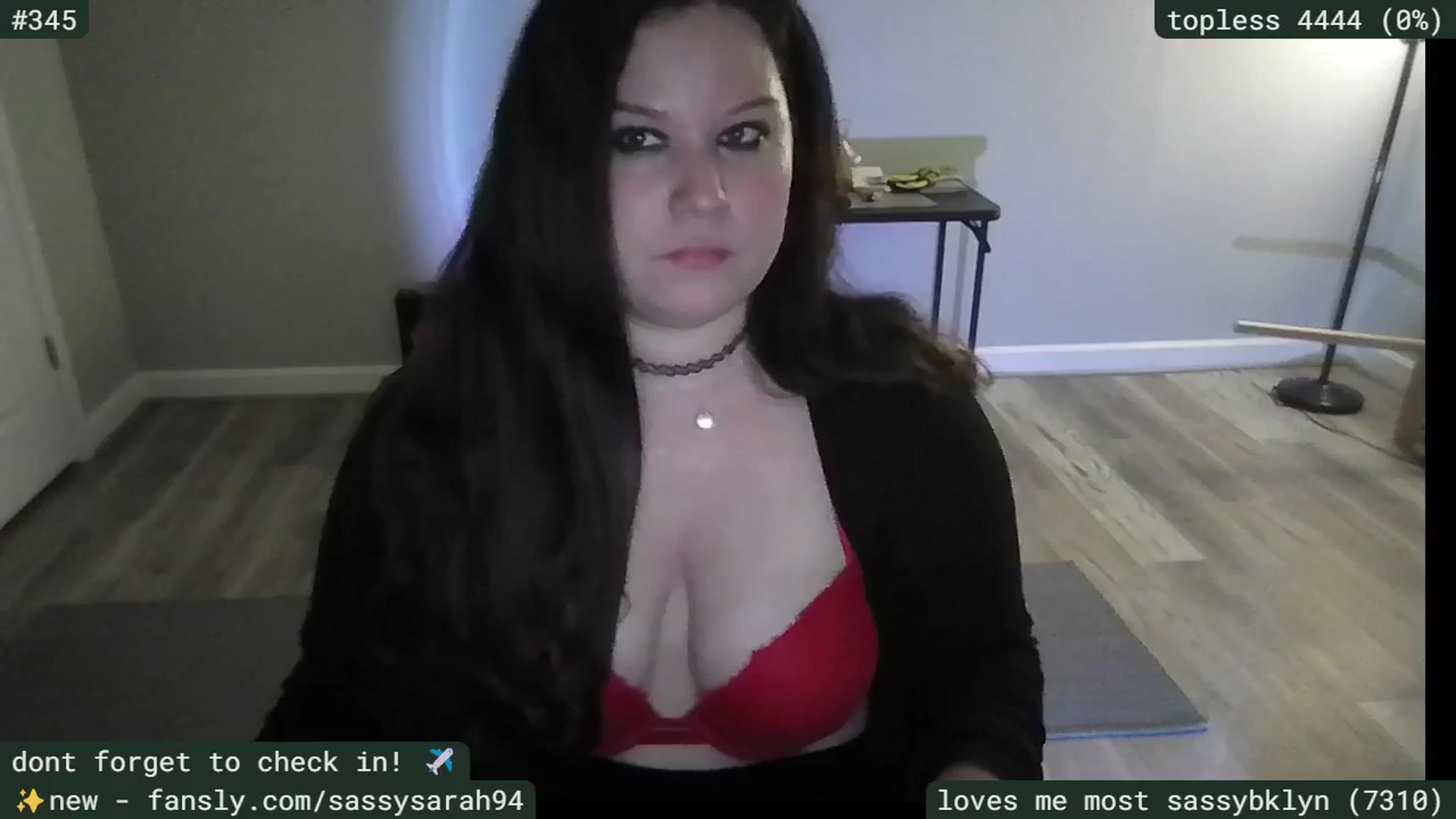 Gallery image thumbnail from SassySarah94's myfreecams stream on, 07/03/2025, 03:22 image 9 of 20