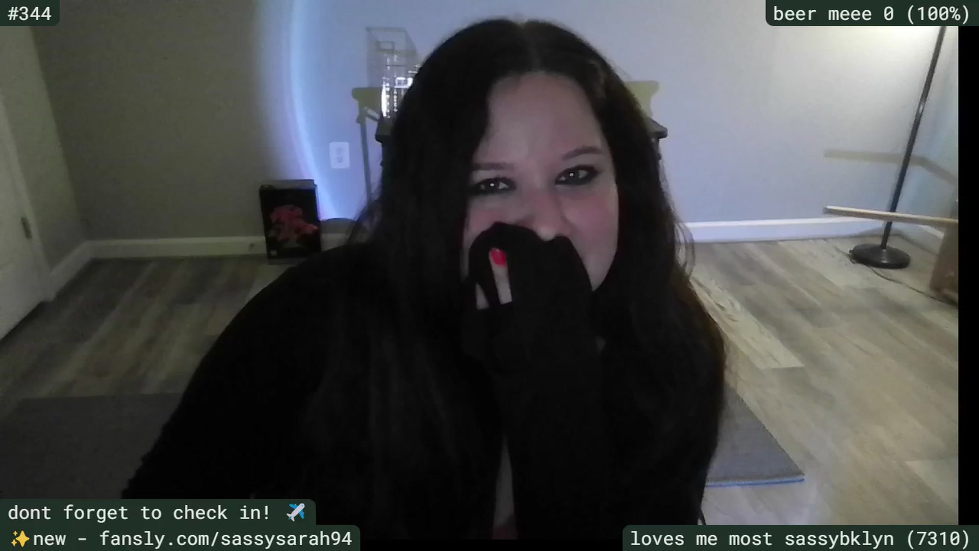 Gallery image thumbnail from SassySarah94's myfreecams stream on, 07/03/2025, 03:22 image 6 of 20