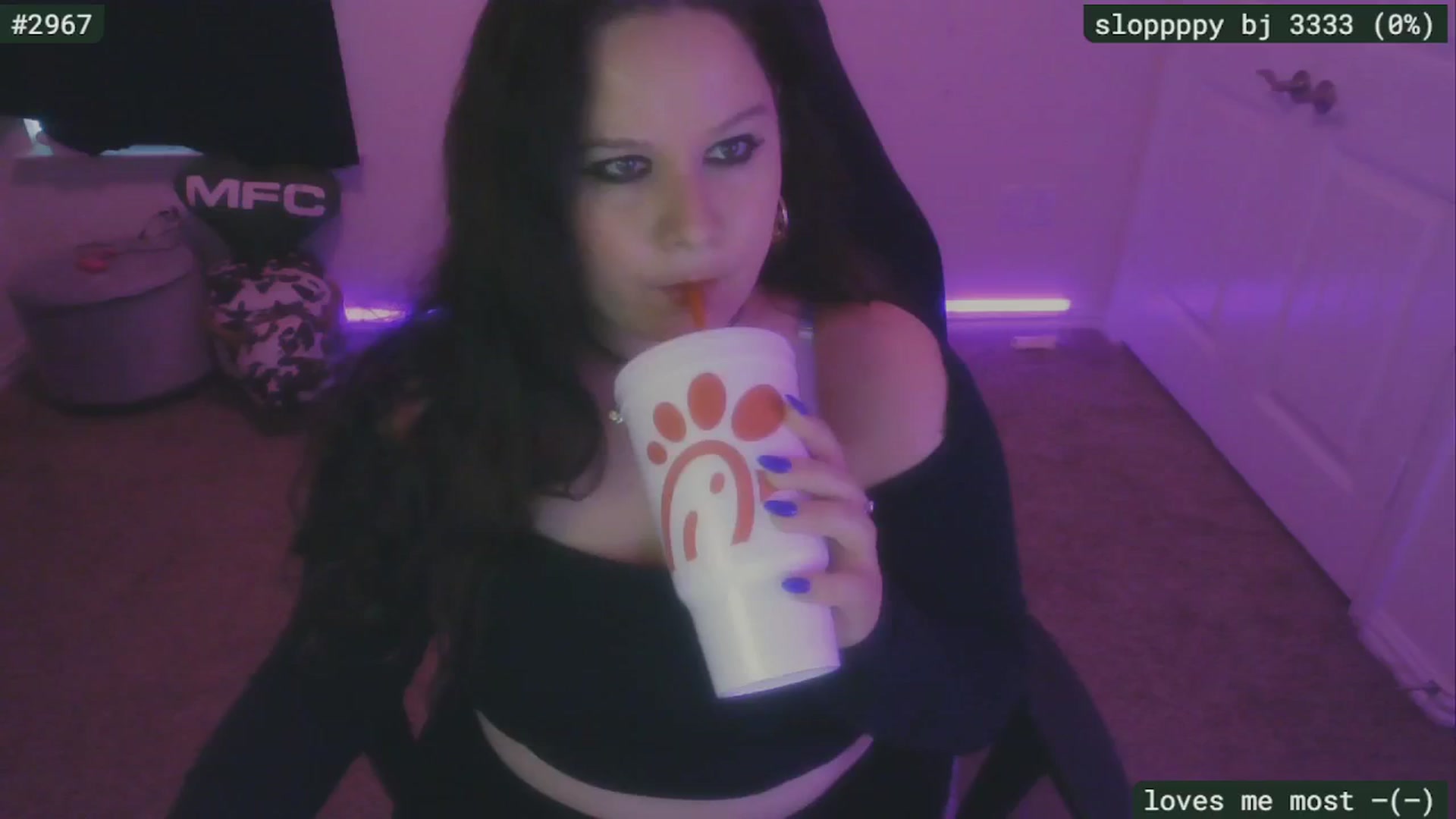 Gallery image thumbnail from SassySarah94's myfreecams stream on, 08/05/2025, 20:22 image 1 of 20