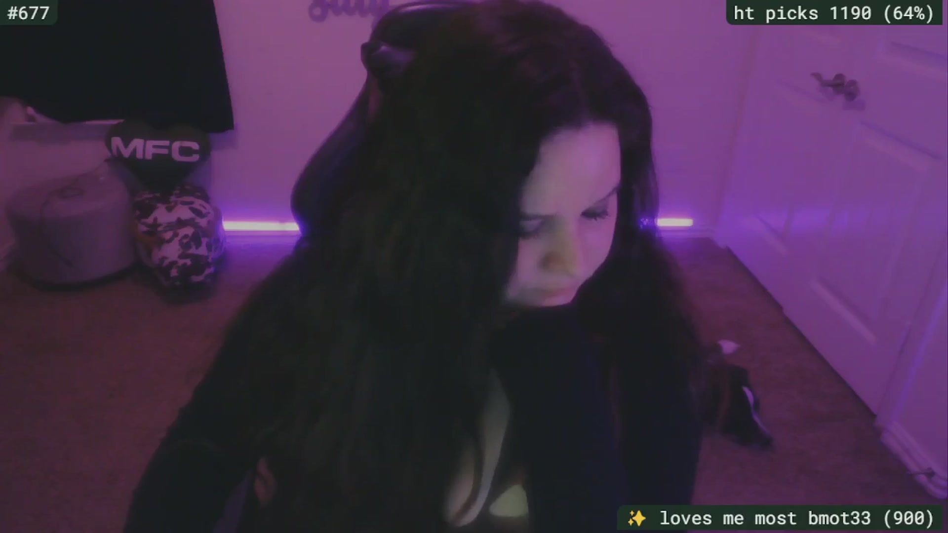 Gallery image thumbnail from SassySarah94's myfreecams stream on, 08/22/2025, 04:59 image 20 of 20