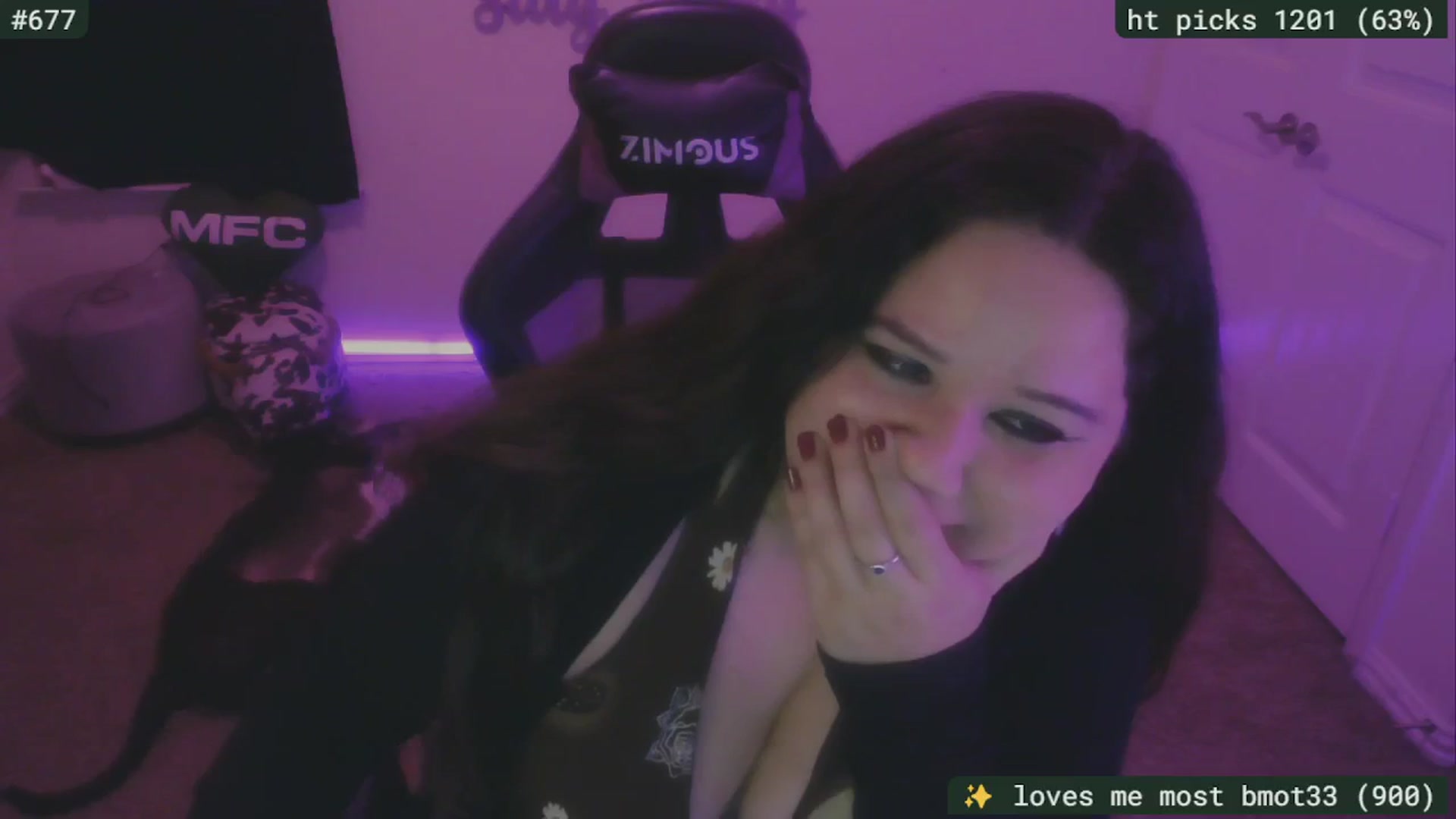 Gallery image thumbnail from SassySarah94's myfreecams stream on, 08/22/2025, 04:59 image 18 of 20