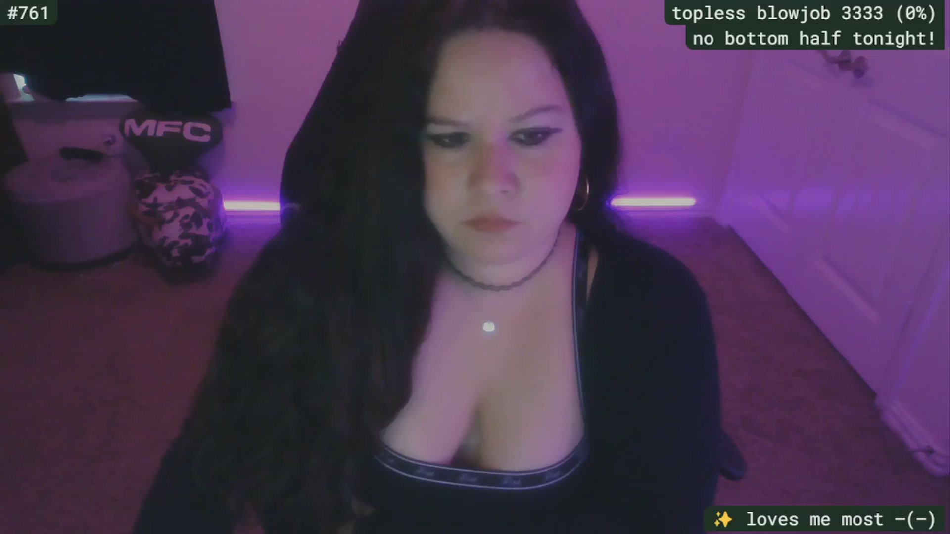 Gallery image thumbnail from SassySarah94's myfreecams stream on, 08/27/2025, 21:09 image 6 of 20