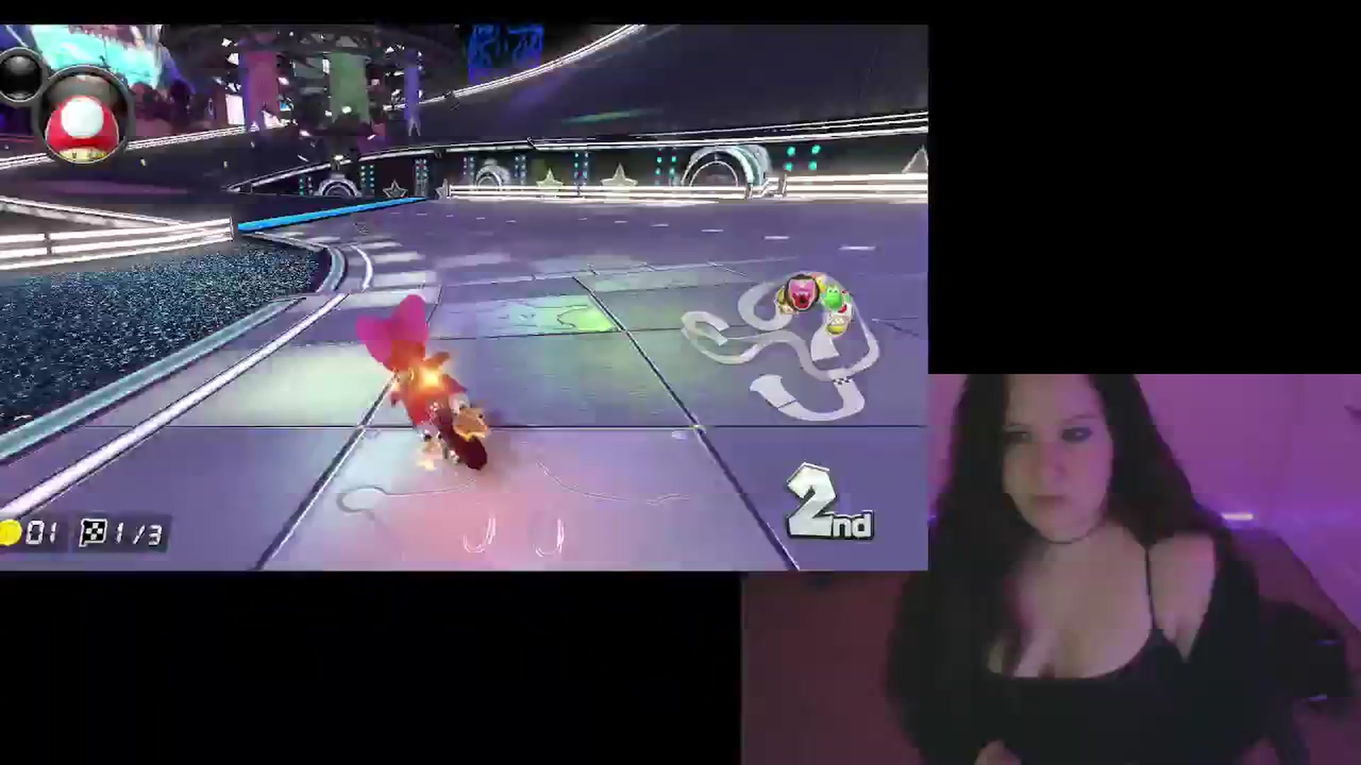 Gallery image thumbnail from SassySarah94's myfreecams stream on, 09/12/2025, 03:46 image 4 of 20
