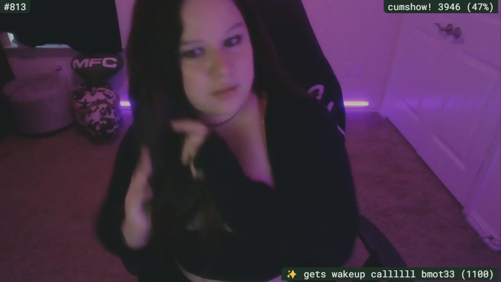 Gallery image thumbnail from SassySarah94's myfreecams stream on, 09/12/2025, 23:43 image 5 of 20