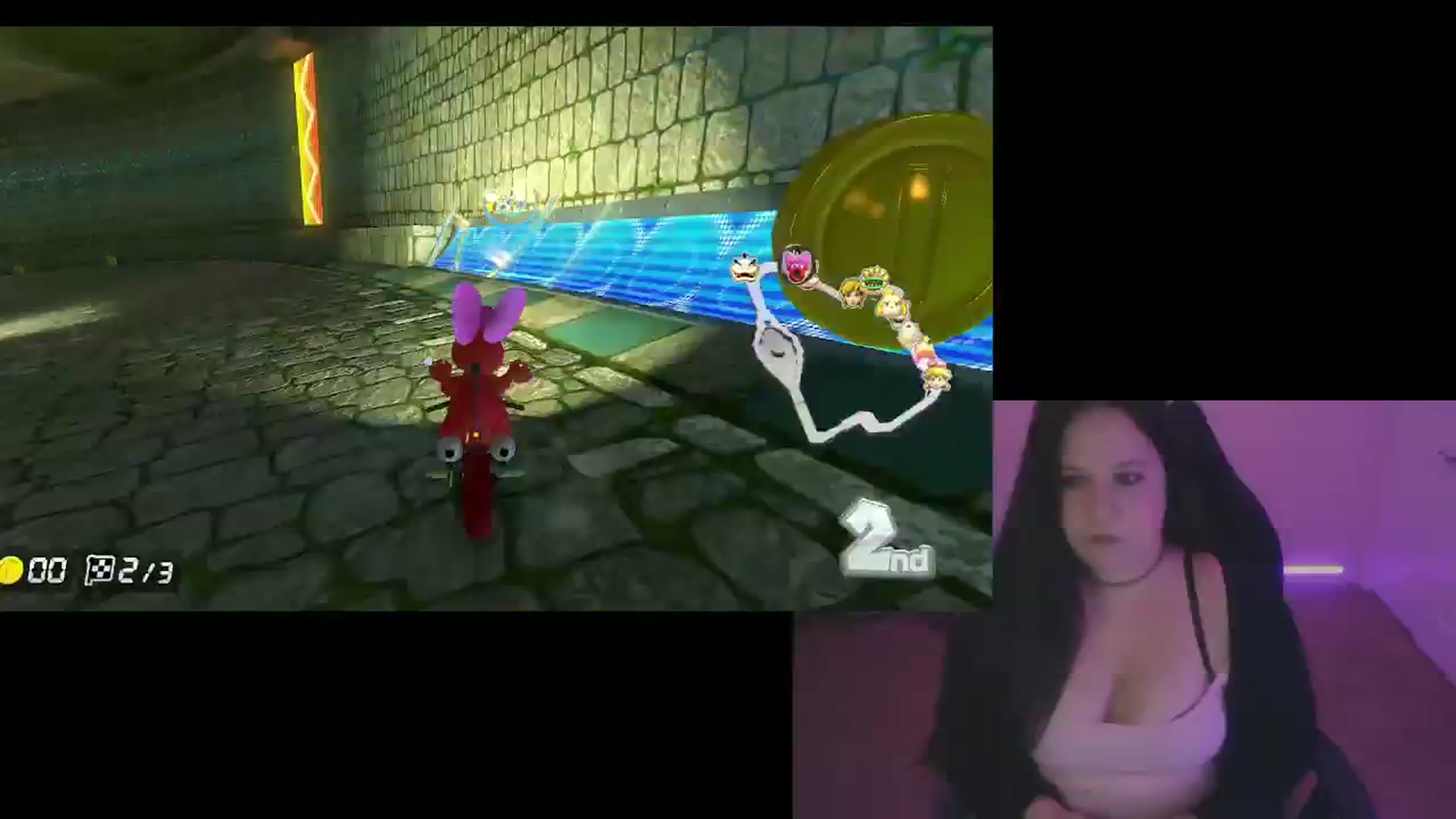 Gallery image thumbnail from SassySarah94's myfreecams stream on, 09/16/2025, 21:22 image 19 of 20