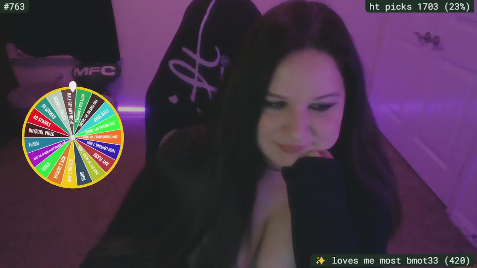 Gallery image thumbnail from SassySarah94's myfreecams stream on, 09/17/2025, 03:06 image 7 of 20
