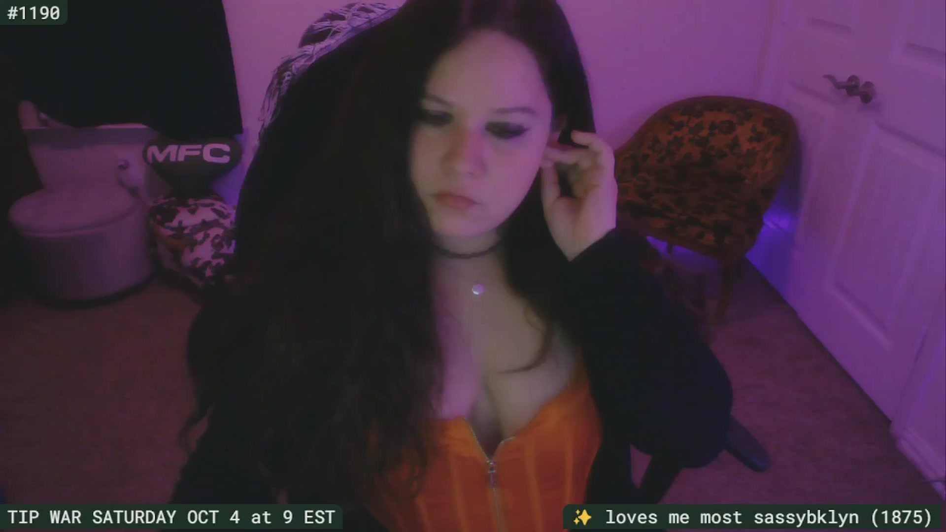 Gallery image thumbnail from SassySarah94's myfreecams stream on, 09/30/2025, 03:50 image 10 of 20