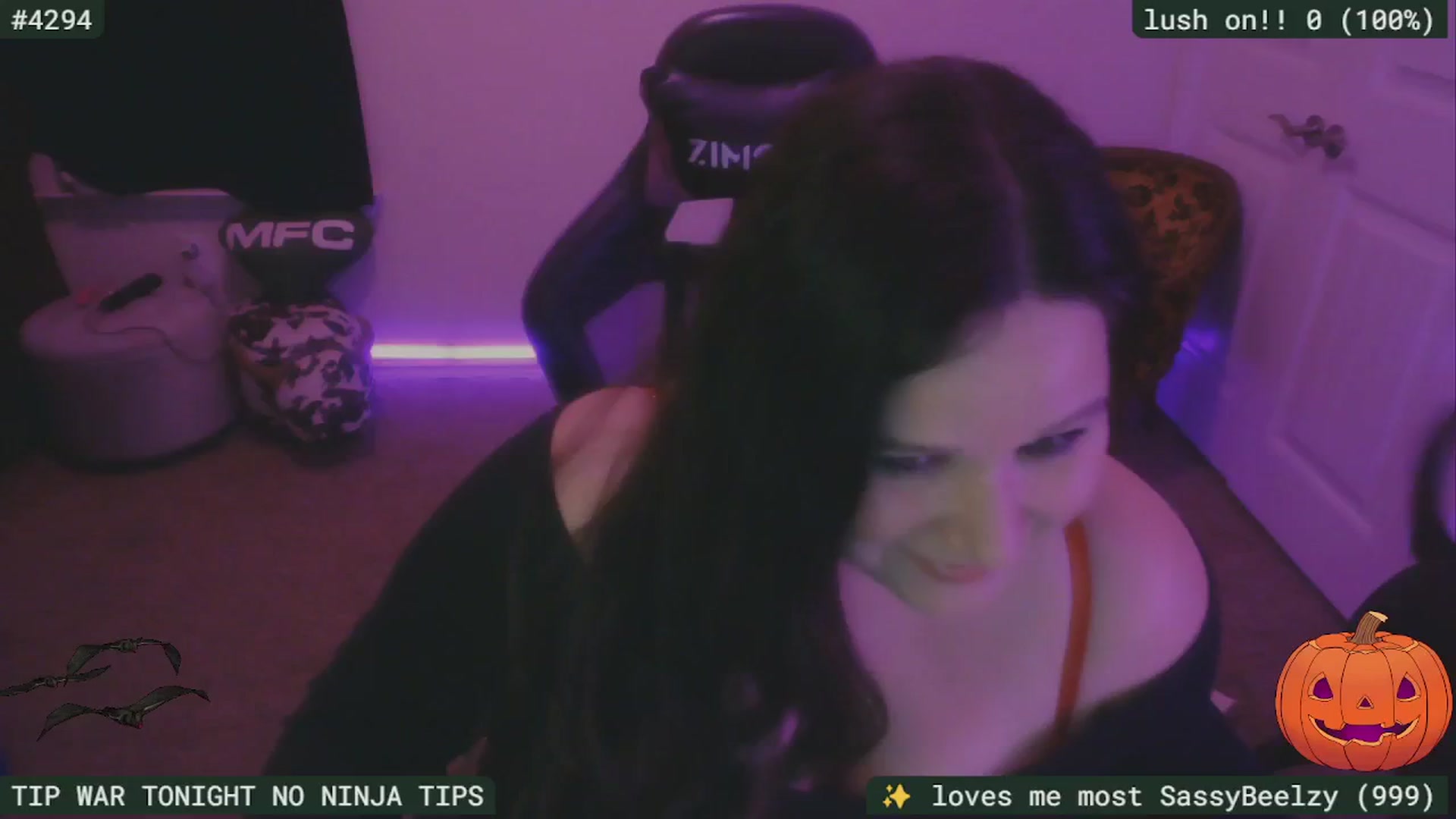 Gallery image thumbnail from SassySarah94's myfreecams stream on, 10/05/2025, 01:13 image 18 of 20