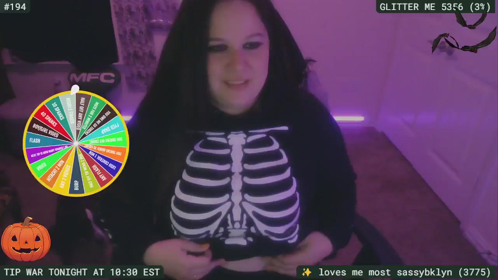 Gallery image thumbnail from SassySarah94's myfreecams stream on, 10/11/2025, 03:45 image 7 of 20