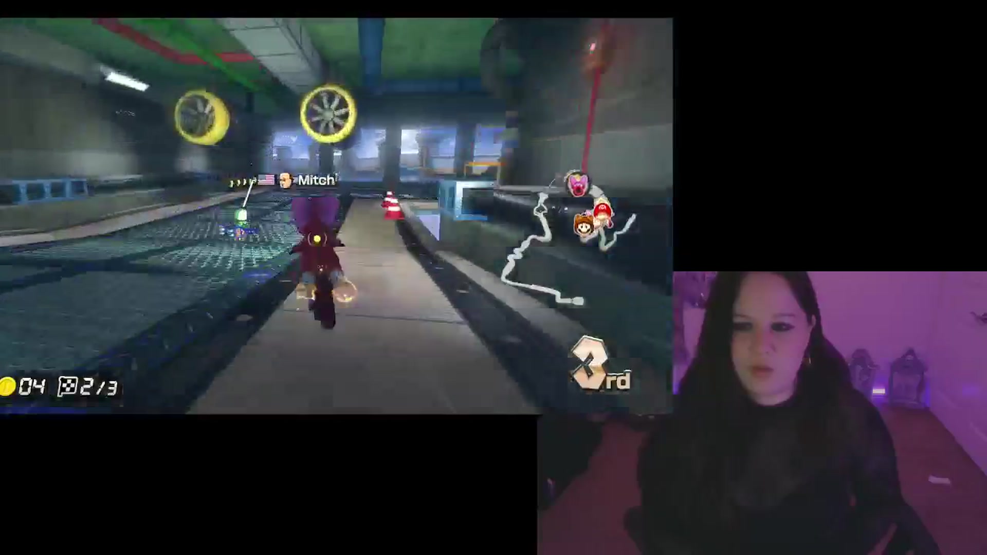 Gallery image thumbnail from SassySarah94's myfreecams stream on, 10/19/2025, 04:05 image 12 of 20