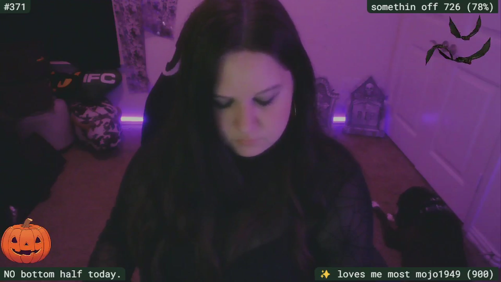 Gallery image thumbnail from SassySarah94's myfreecams stream on, 10/19/2025, 04:05 image 20 of 20
