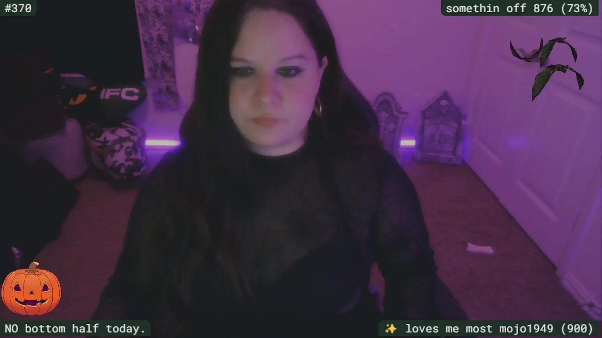 Gallery image thumbnail from SassySarah94's myfreecams stream on, 10/19/2025, 04:05 image 13 of 20