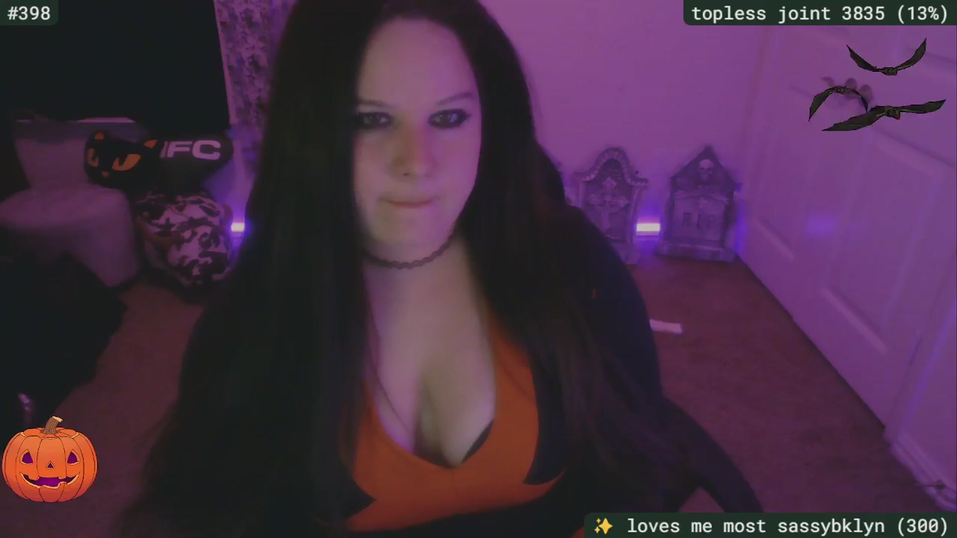 Gallery image thumbnail from SassySarah94's myfreecams stream on, 10/22/2025, 03:33 image 13 of 20