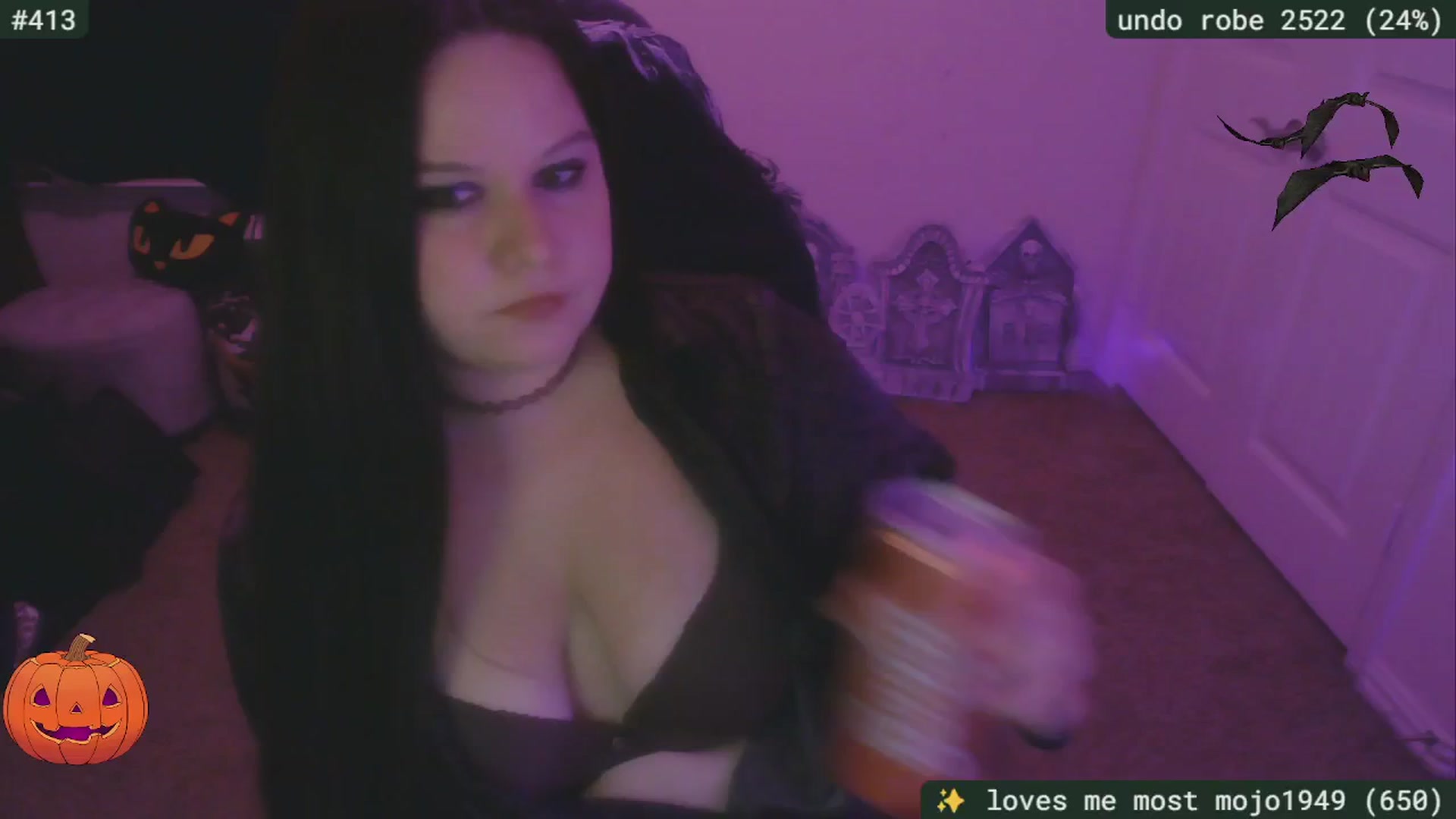 Gallery image thumbnail from SassySarah94's myfreecams stream on, 10/24/2025, 04:16 image 11 of 20