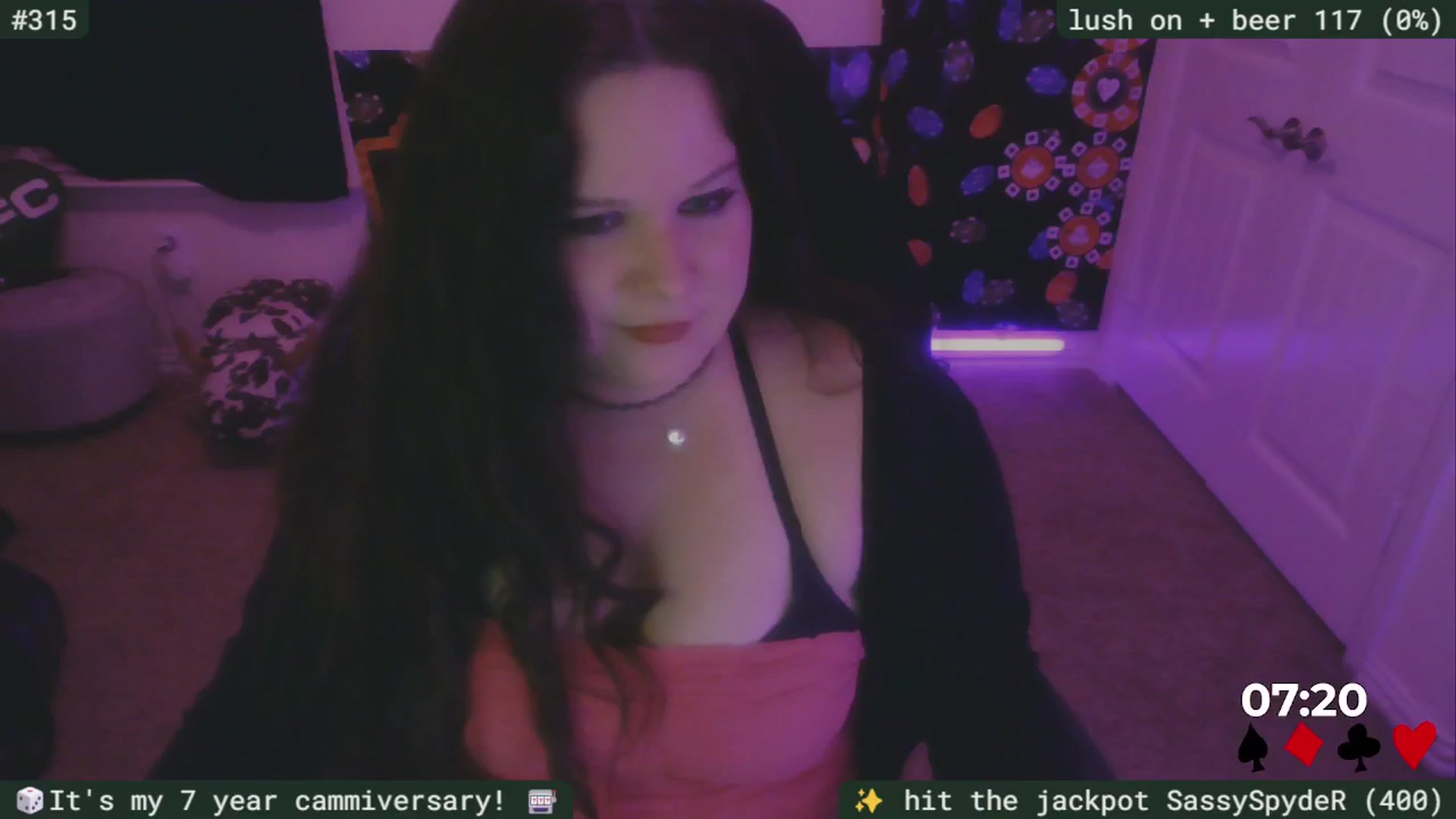 Gallery image thumbnail from SassySarah94's myfreecams stream on, 11/09/2025, 24:53 image 3 of 20