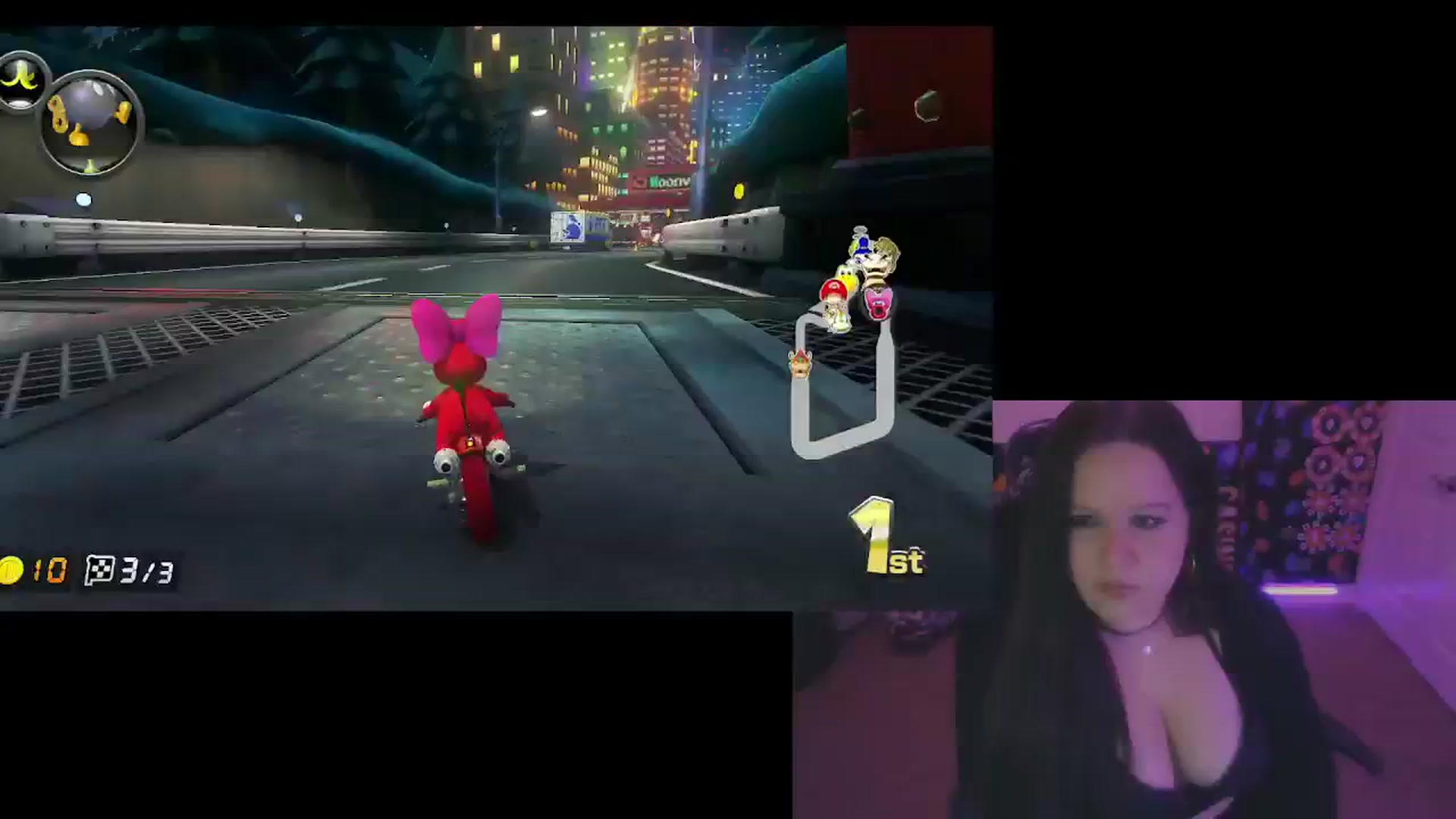Gallery image thumbnail from SassySarah94's myfreecams stream on, 11/14/2025, 05:01 image 5 of 20