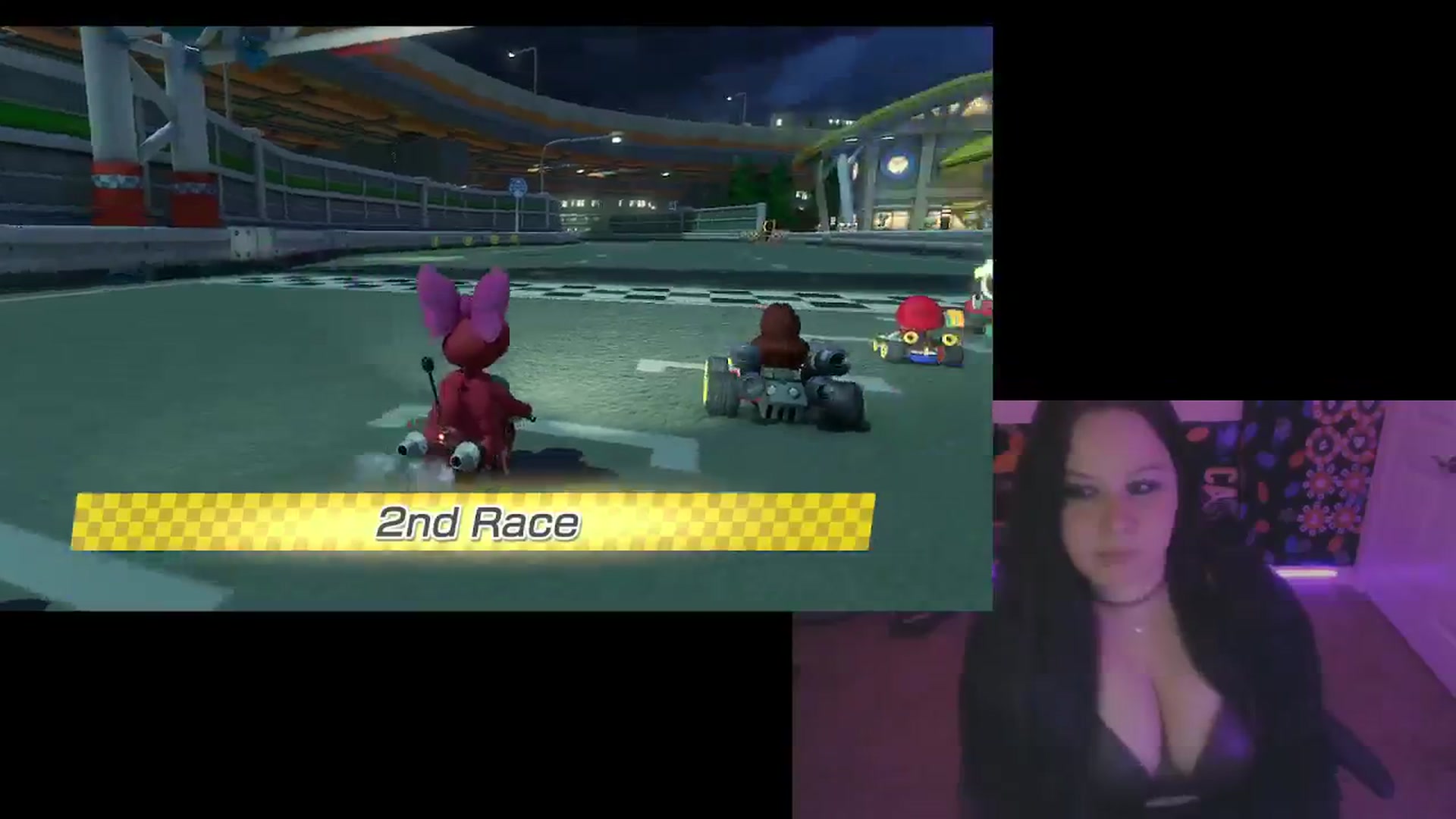 Gallery image thumbnail from SassySarah94's myfreecams stream on, 11/18/2025, 21:14 image 16 of 20