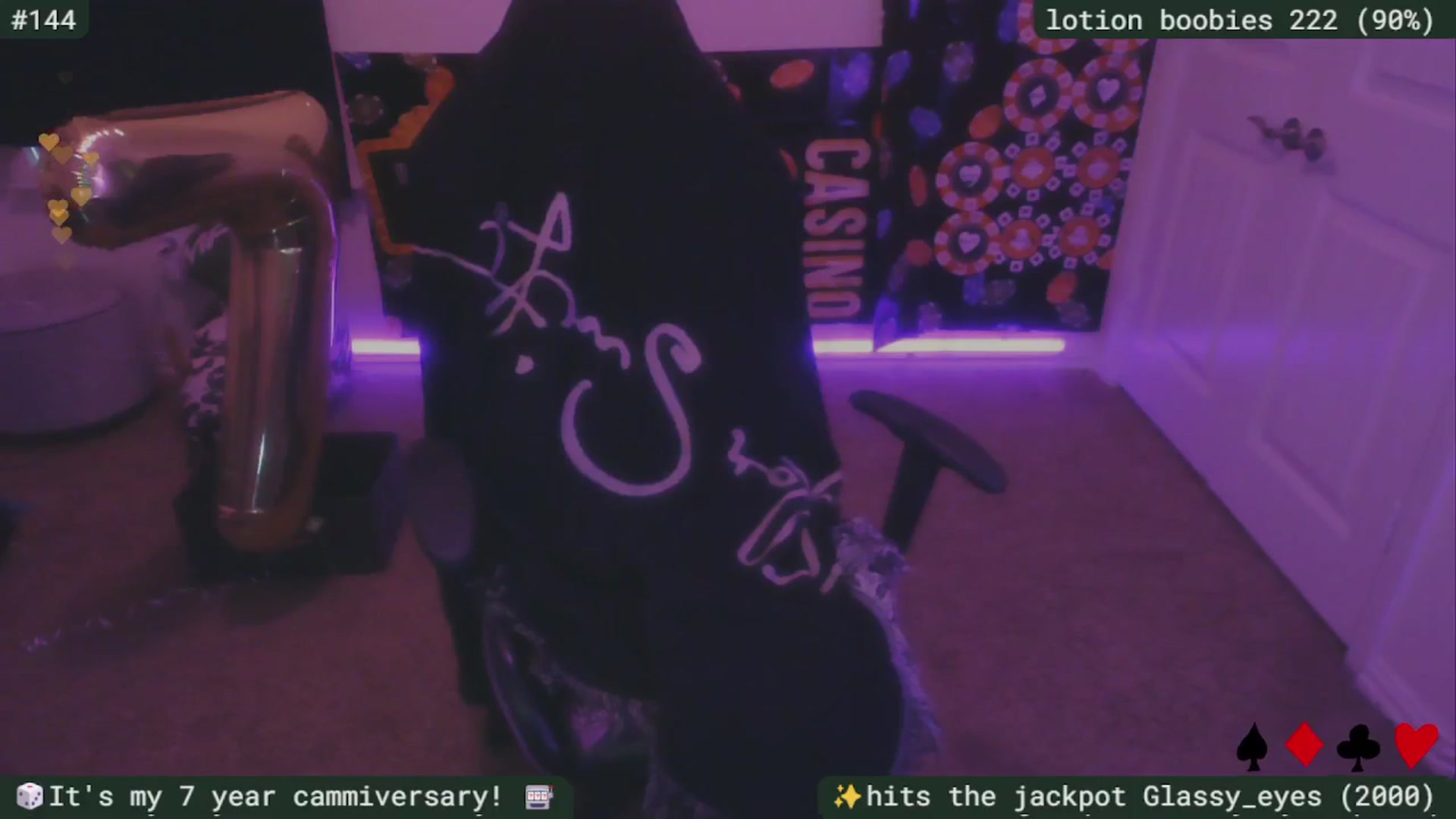 Gallery image thumbnail from SassySarah94's myfreecams stream on, 11/23/2025, 24:03 image 5 of 20