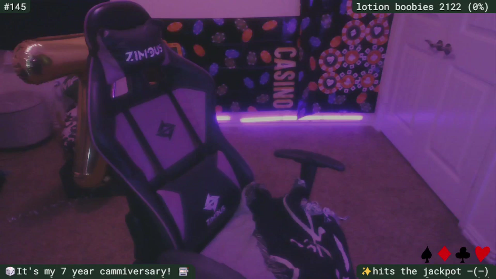 Gallery image thumbnail from SassySarah94's myfreecams stream on, 11/23/2025, 24:40 image 19 of 20