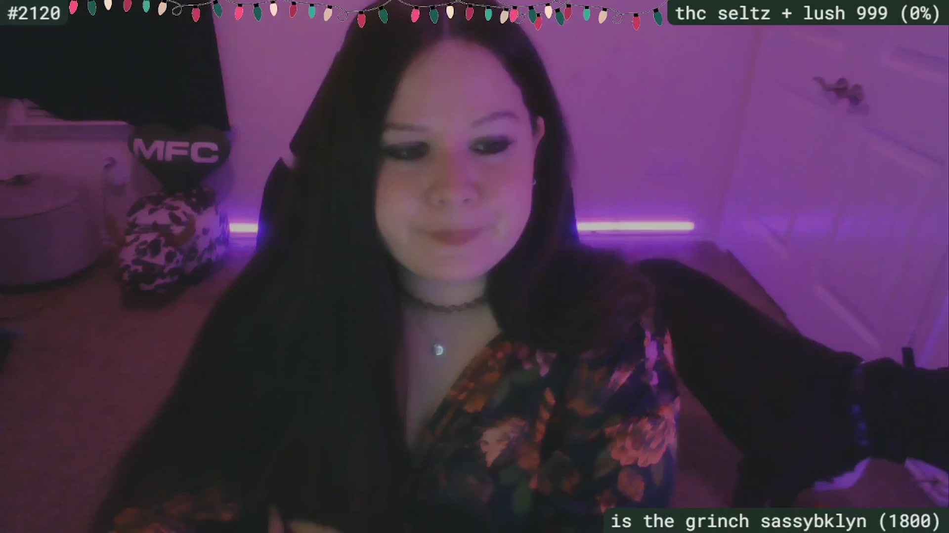 Gallery image thumbnail from SassySarah94's myfreecams stream on, 12/04/2025, 03:05 image 1 of 20