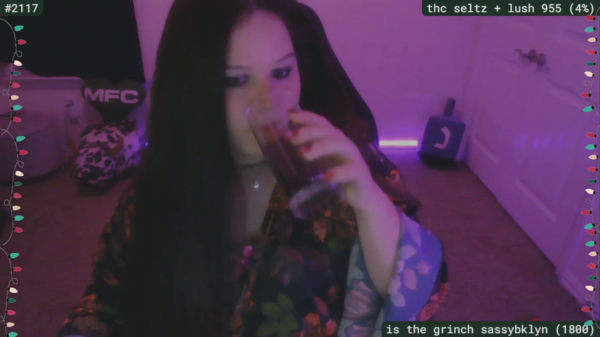Gallery image thumbnail from SassySarah94's myfreecams stream on, 12/04/2025, 03:05 image 20 of 20
