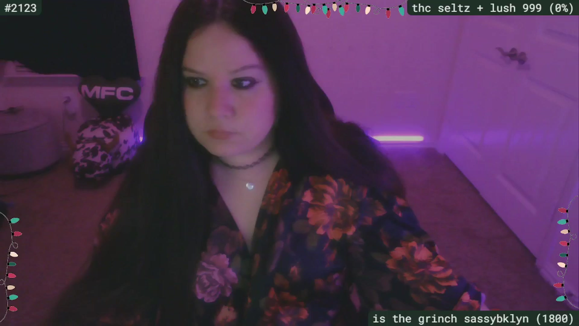 Gallery image thumbnail from SassySarah94's myfreecams stream on, 12/04/2025, 03:05 image 4 of 20