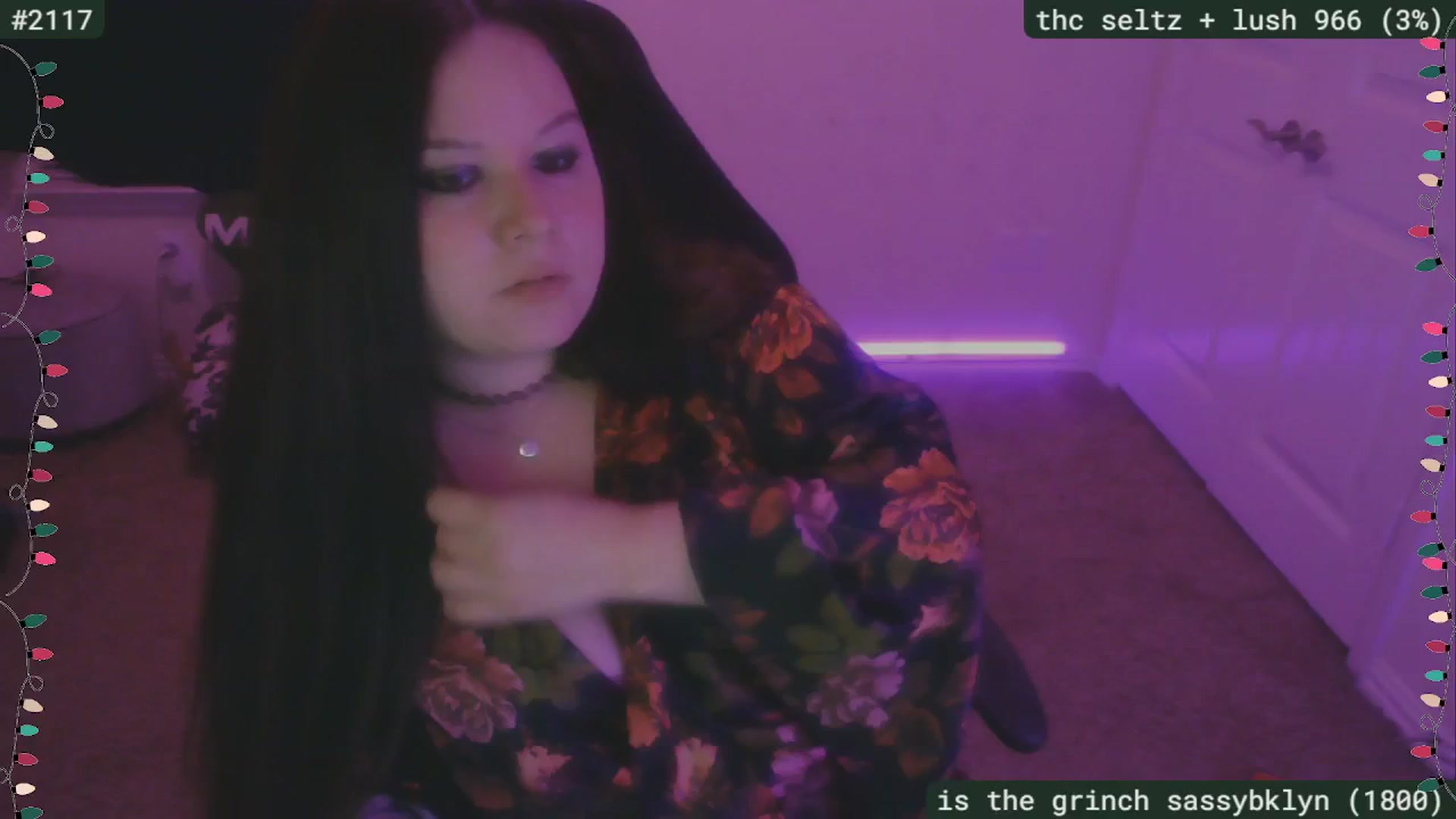 Gallery image thumbnail from SassySarah94's myfreecams stream on, 12/04/2025, 03:05 image 10 of 20