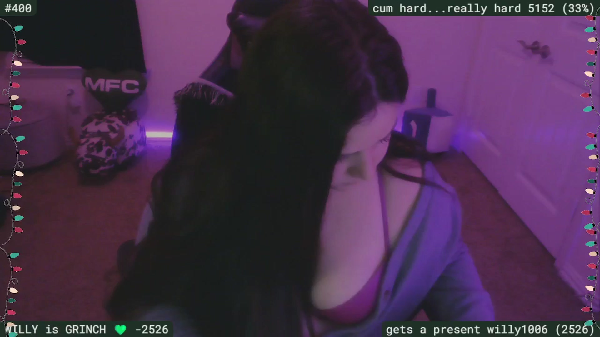 Gallery image thumbnail from SassySarah94's myfreecams stream on, 12/05/2025, 04:40 image 14 of 20