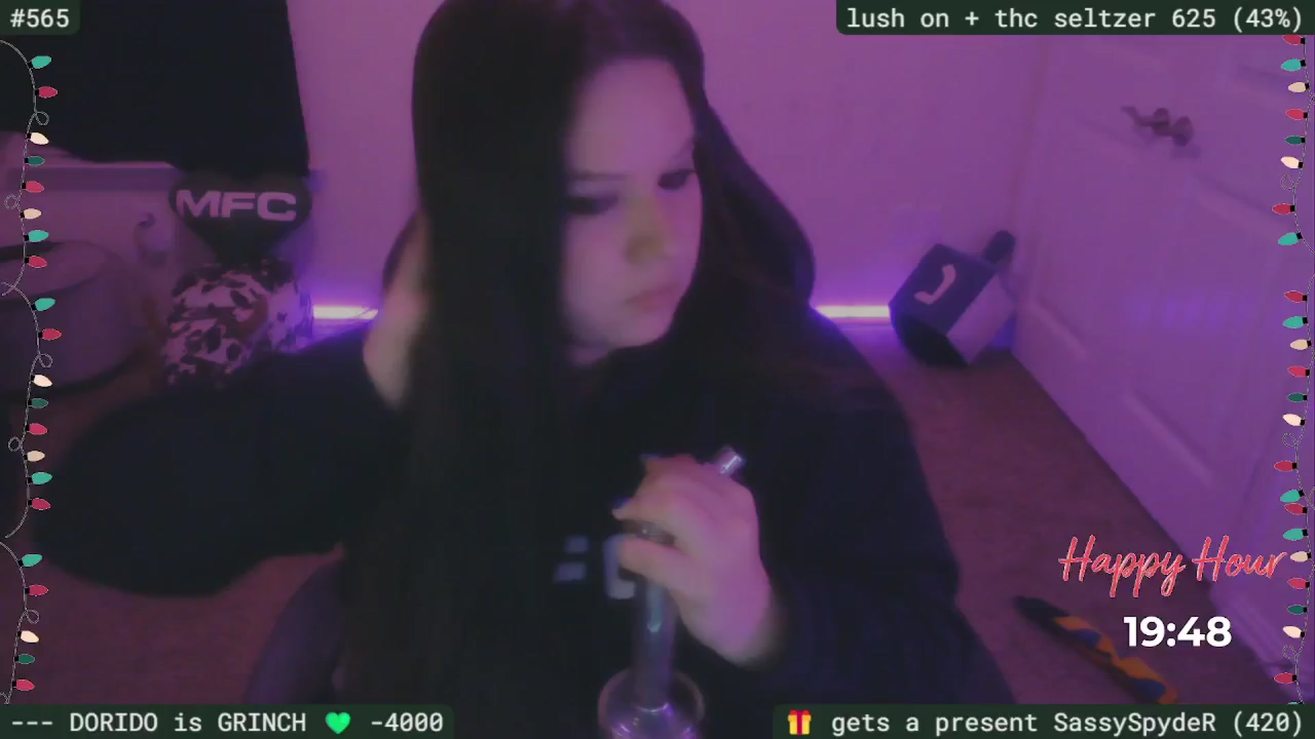 Gallery image thumbnail from SassySarah94's myfreecams stream on, 12/24/2025, 04:35 image 13 of 20