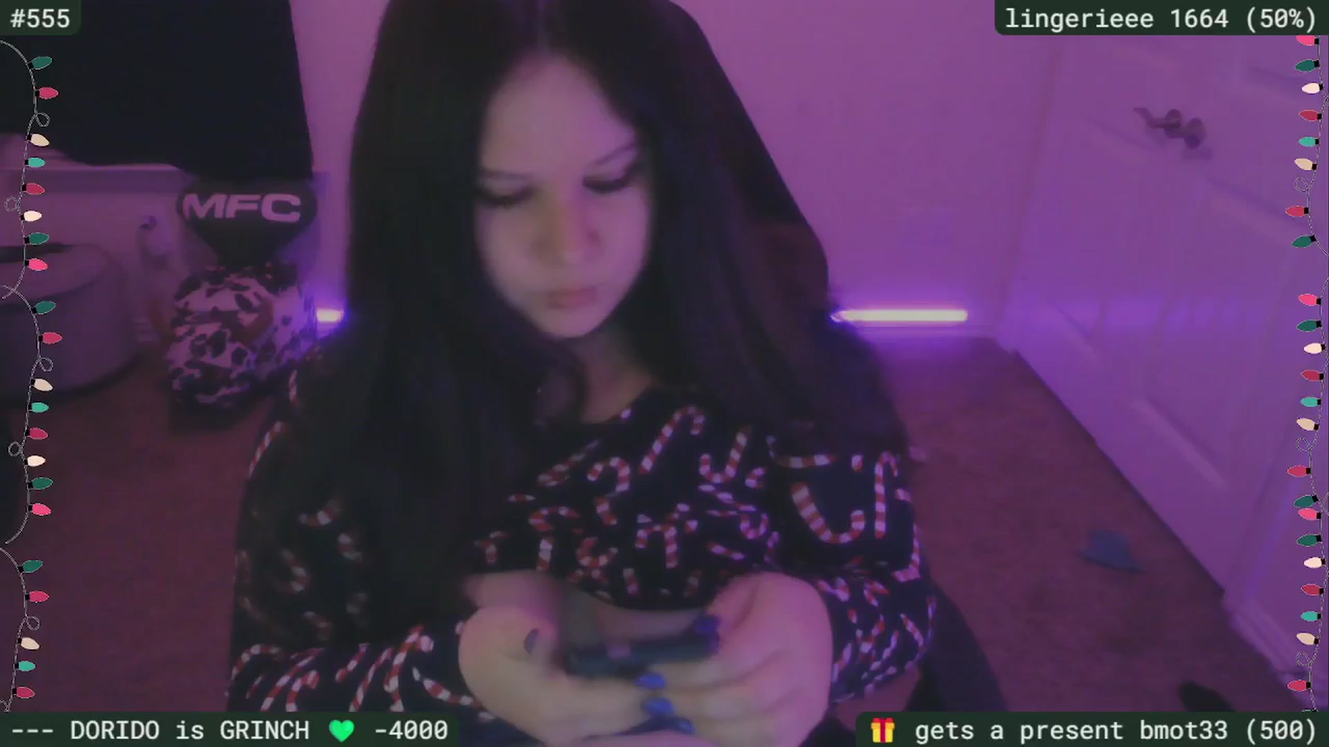 Gallery image thumbnail from SassySarah94's myfreecams stream on, 12/25/2025, 04:47 image 18 of 20