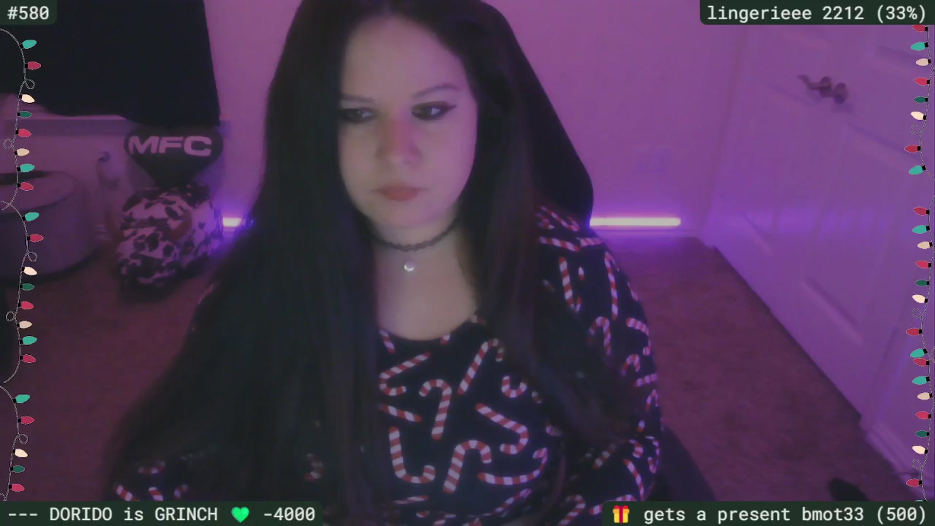 Gallery image thumbnail from SassySarah94's myfreecams stream on, 12/25/2025, 04:47 image 10 of 20