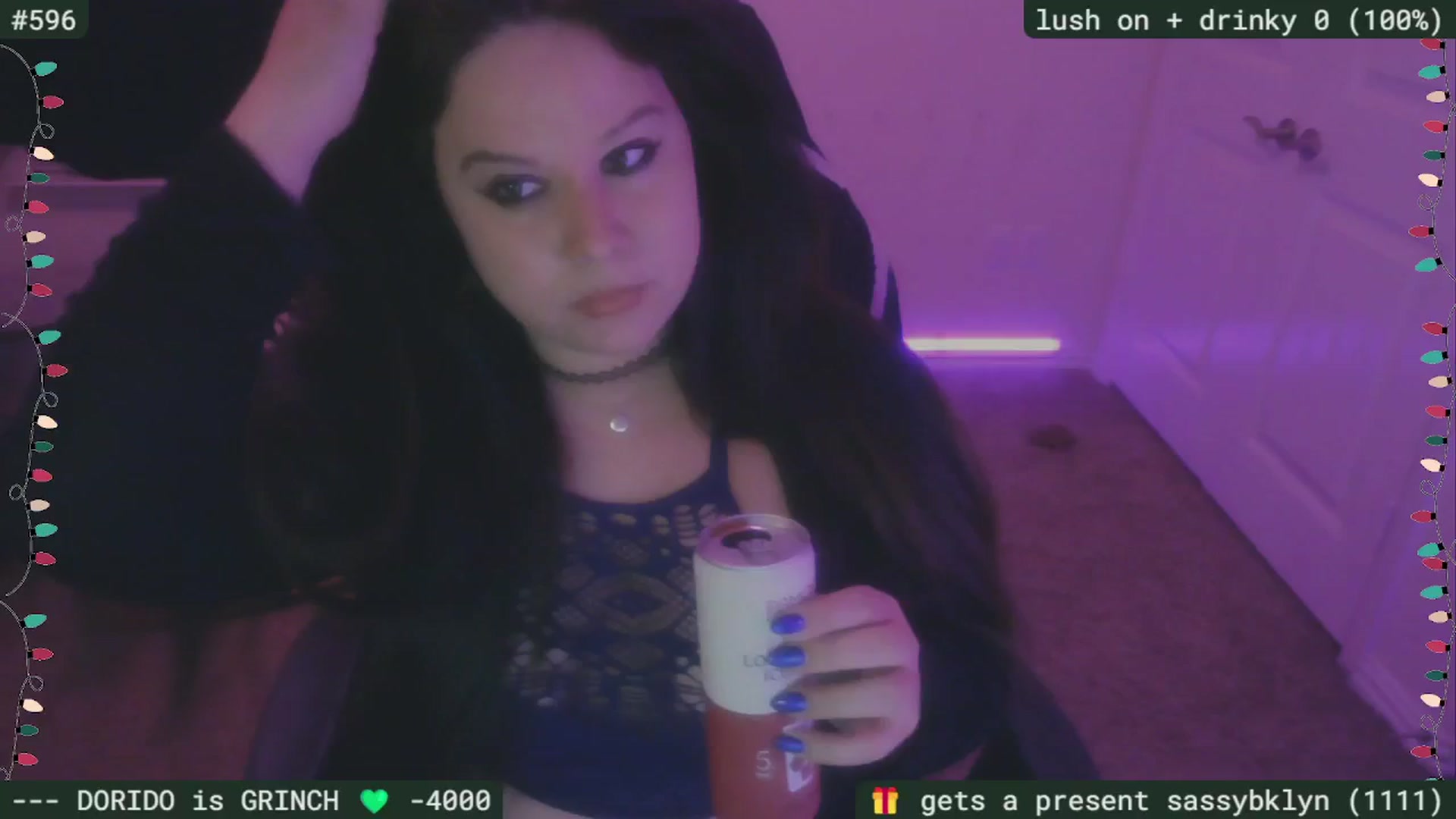 Gallery image thumbnail from SassySarah94's myfreecams stream on, 12/27/2025, 04:34 image 4 of 20