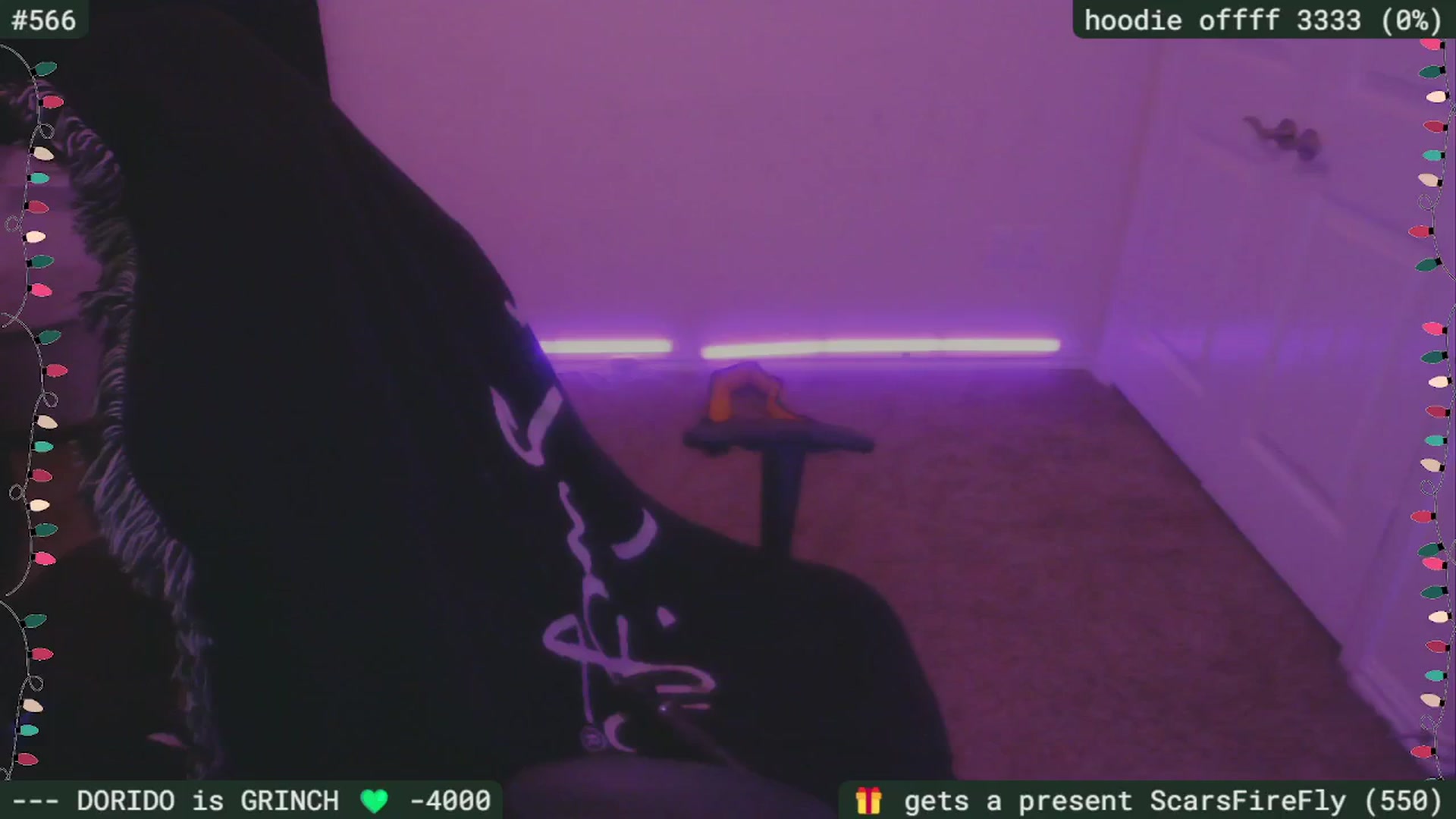 Gallery image thumbnail from SassySarah94's myfreecams stream on, 12/29/2025, 03:56 image 10 of 20