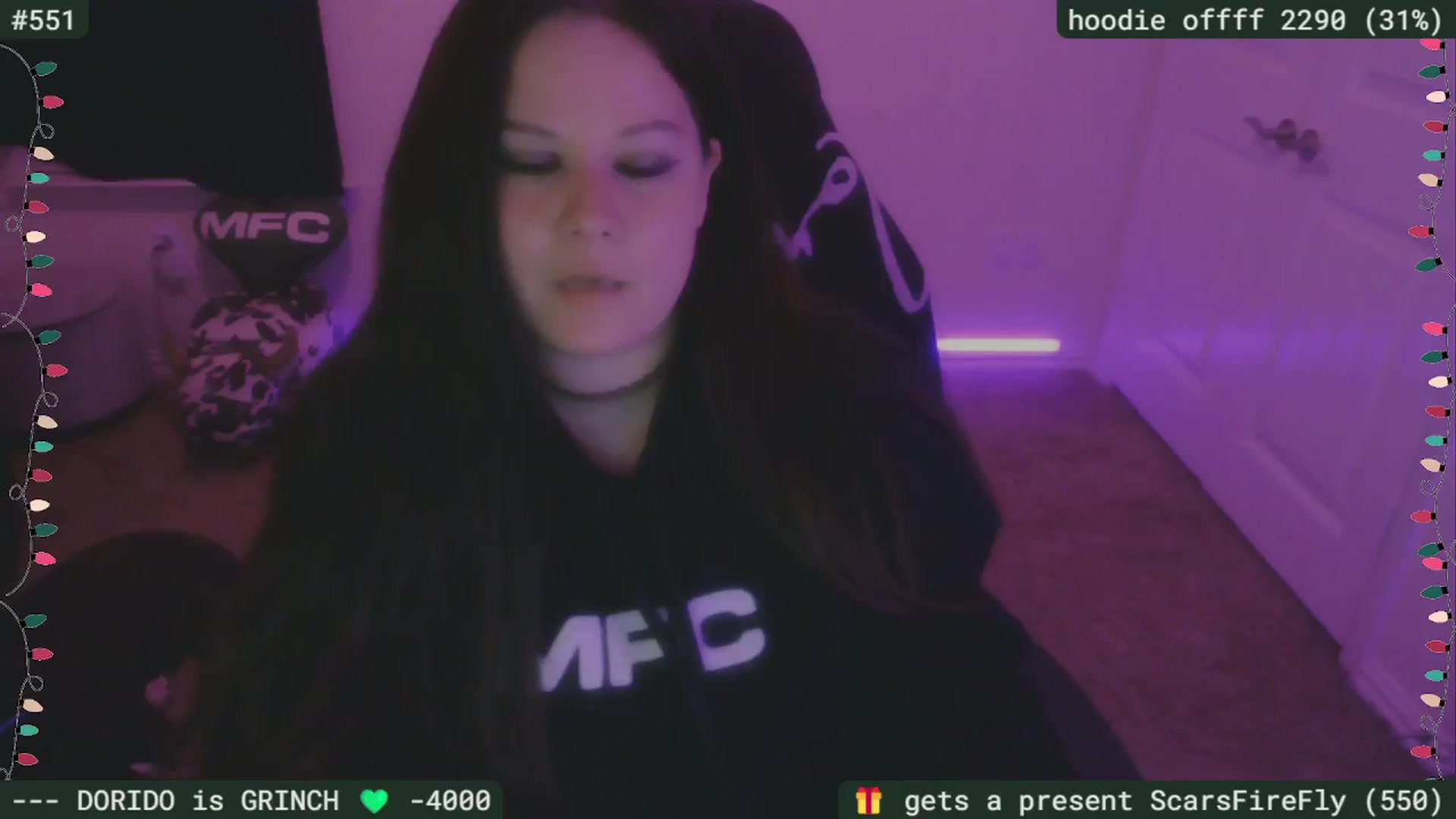 Gallery image thumbnail from SassySarah94's myfreecams stream on, 12/29/2025, 03:56 image 15 of 20