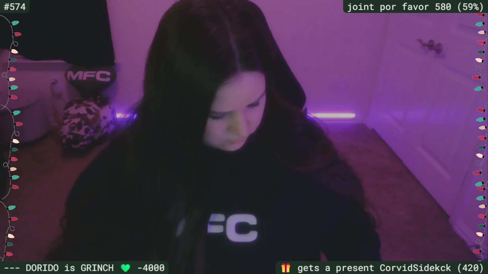 Gallery image thumbnail from SassySarah94's myfreecams stream on, 12/29/2025, 03:56 image 6 of 20
