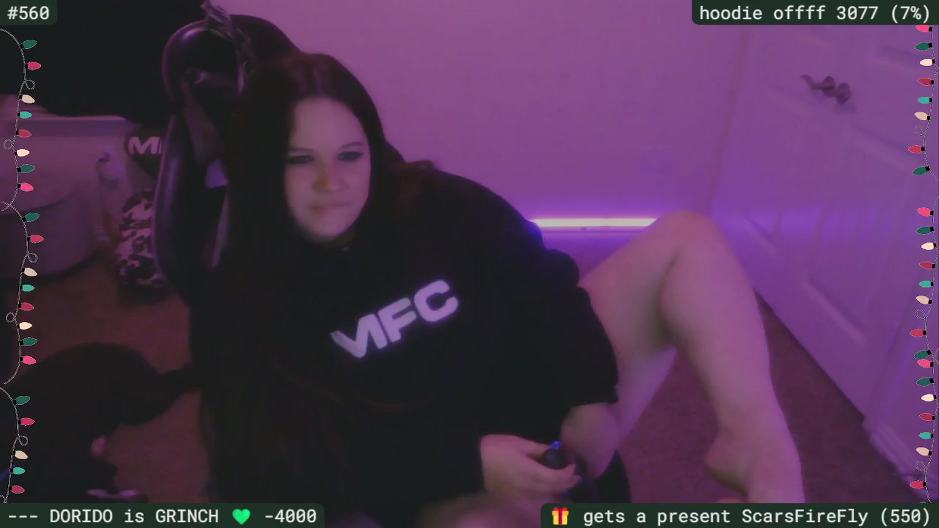 Gallery image thumbnail from SassySarah94's myfreecams stream on, 12/29/2025, 03:56 image 12 of 20
