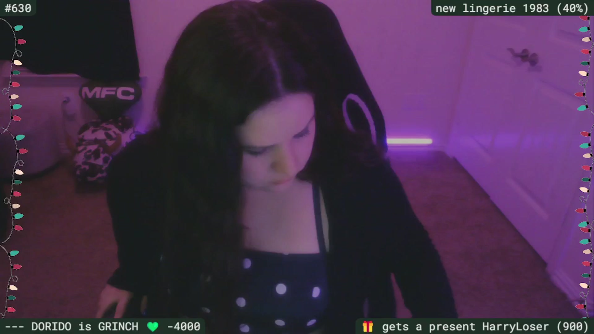 Gallery image thumbnail from SassySarah94's myfreecams stream on, 01/01/2026, 04:09 image 16 of 20