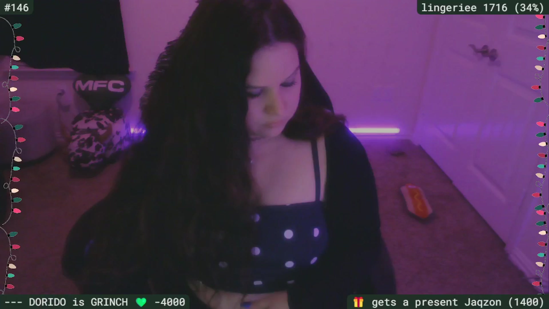 Gallery image thumbnail from SassySarah94's myfreecams stream on, 01/02/2026, 24:02 image 14 of 20