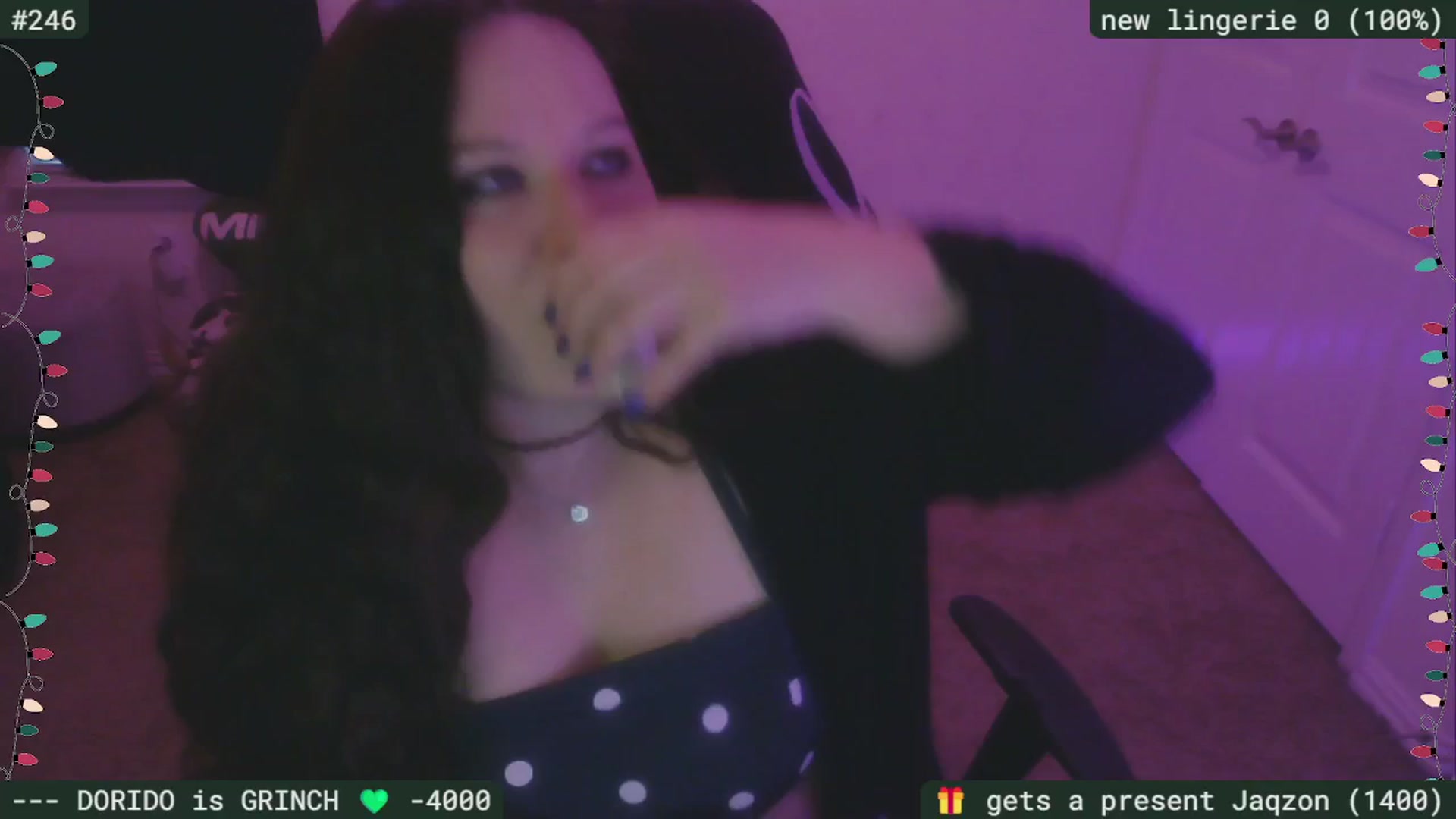 Gallery image thumbnail from SassySarah94's myfreecams stream on, 01/02/2026, 24:02 image 3 of 20