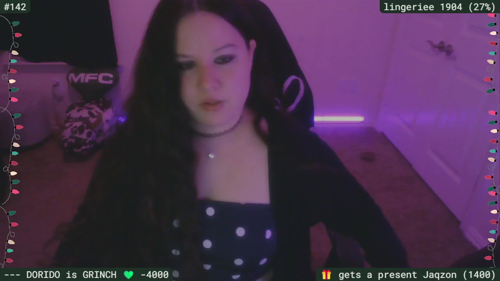 Gallery image thumbnail from SassySarah94's myfreecams stream on, 01/02/2026, 24:02 image 10 of 20
