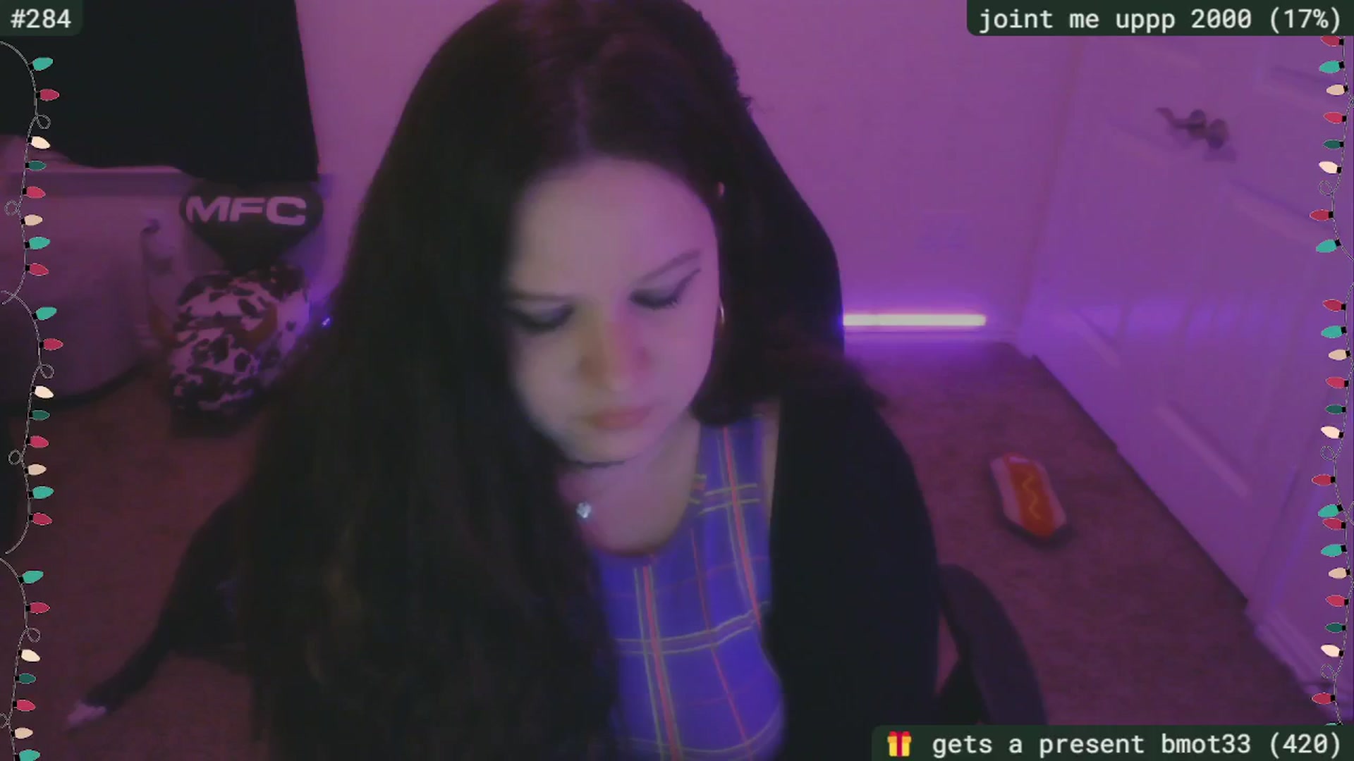 Gallery image thumbnail from SassySarah94's myfreecams stream on, 01/03/2026, 03:42 image 14 of 20
